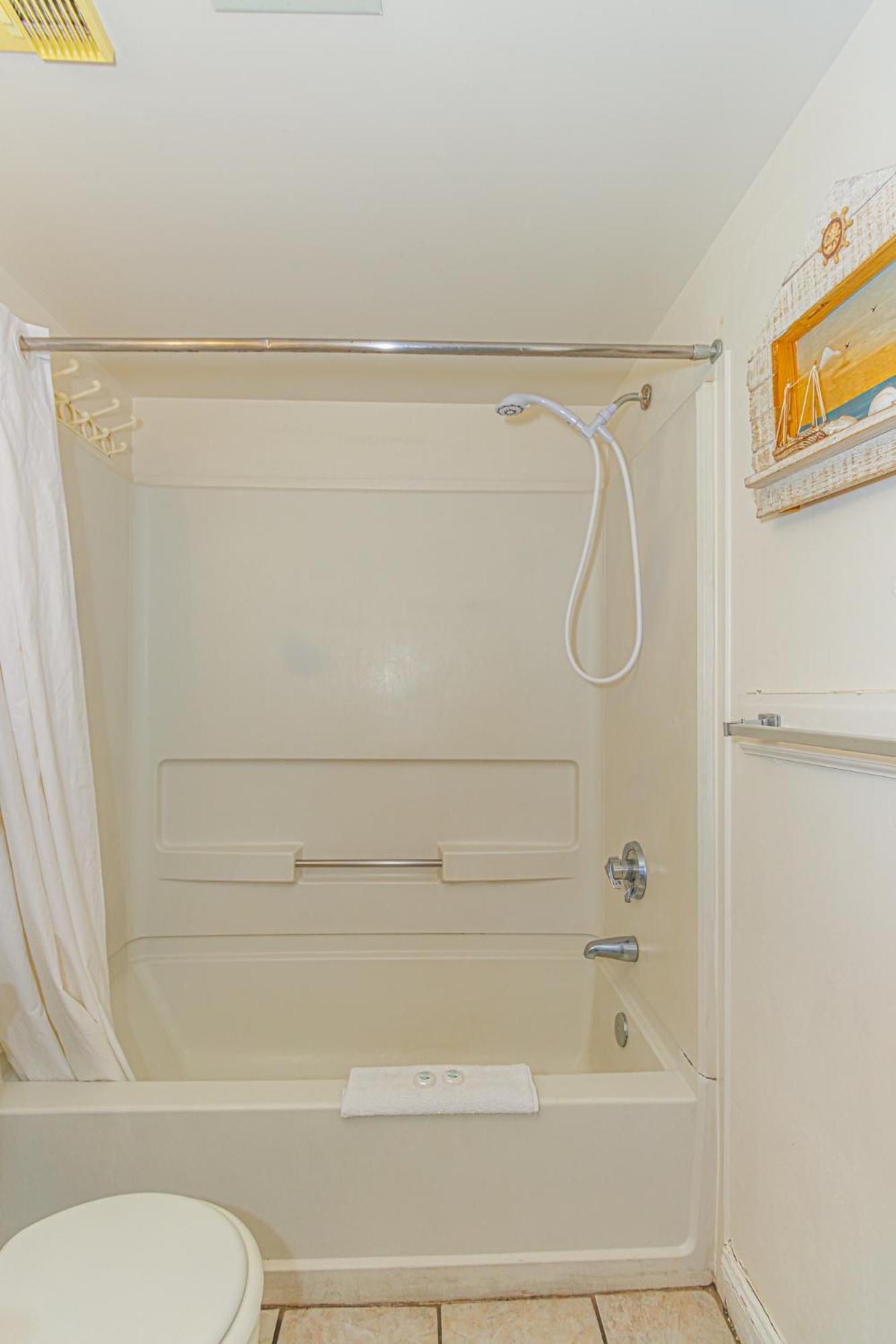Vacation Home - Photo 2