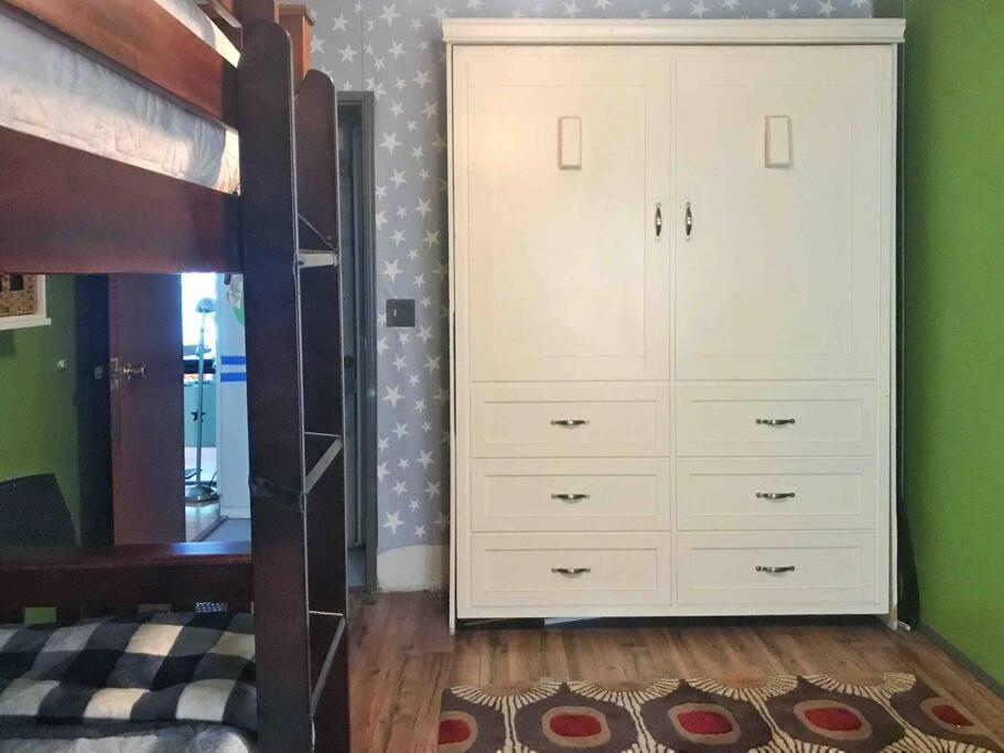 Three-Bedroom Villa photo 1