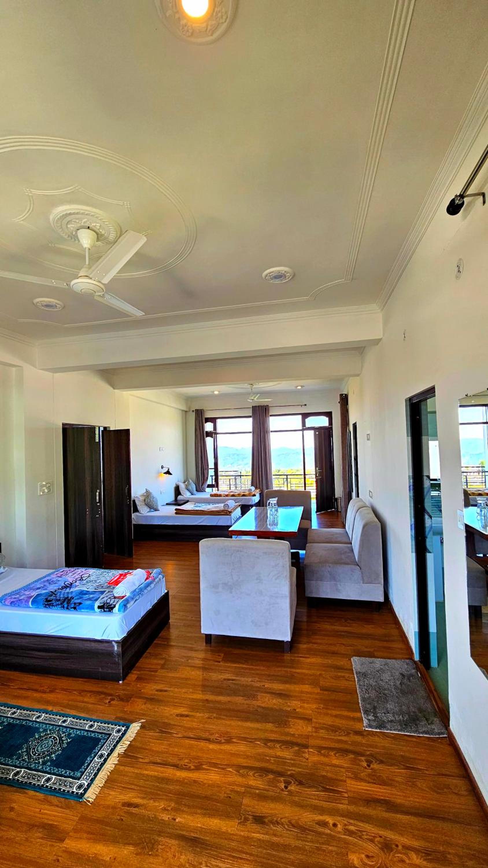 Quadruple Room with Balcony