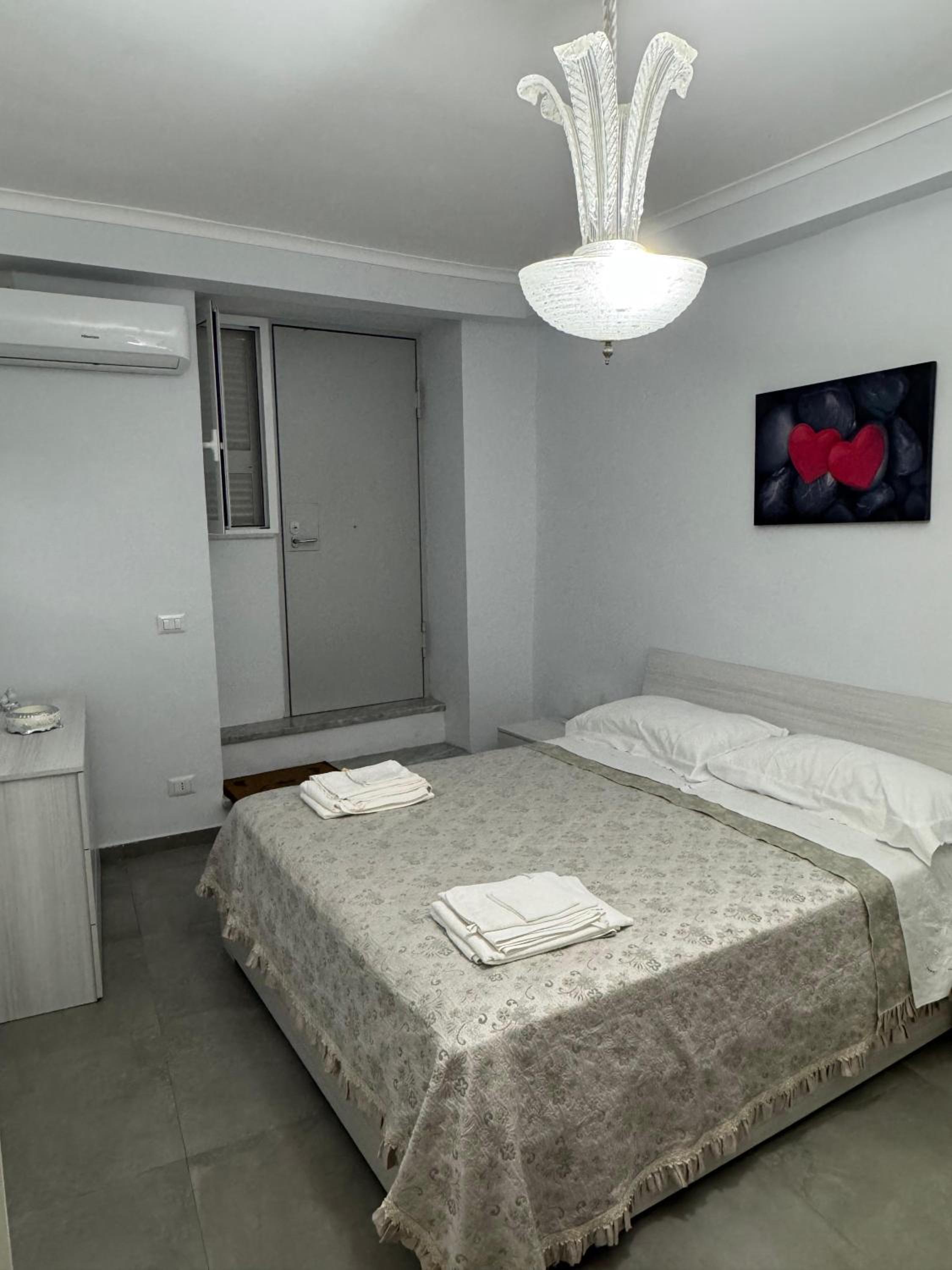 Deluxe One-Bedroom Apartment with City View