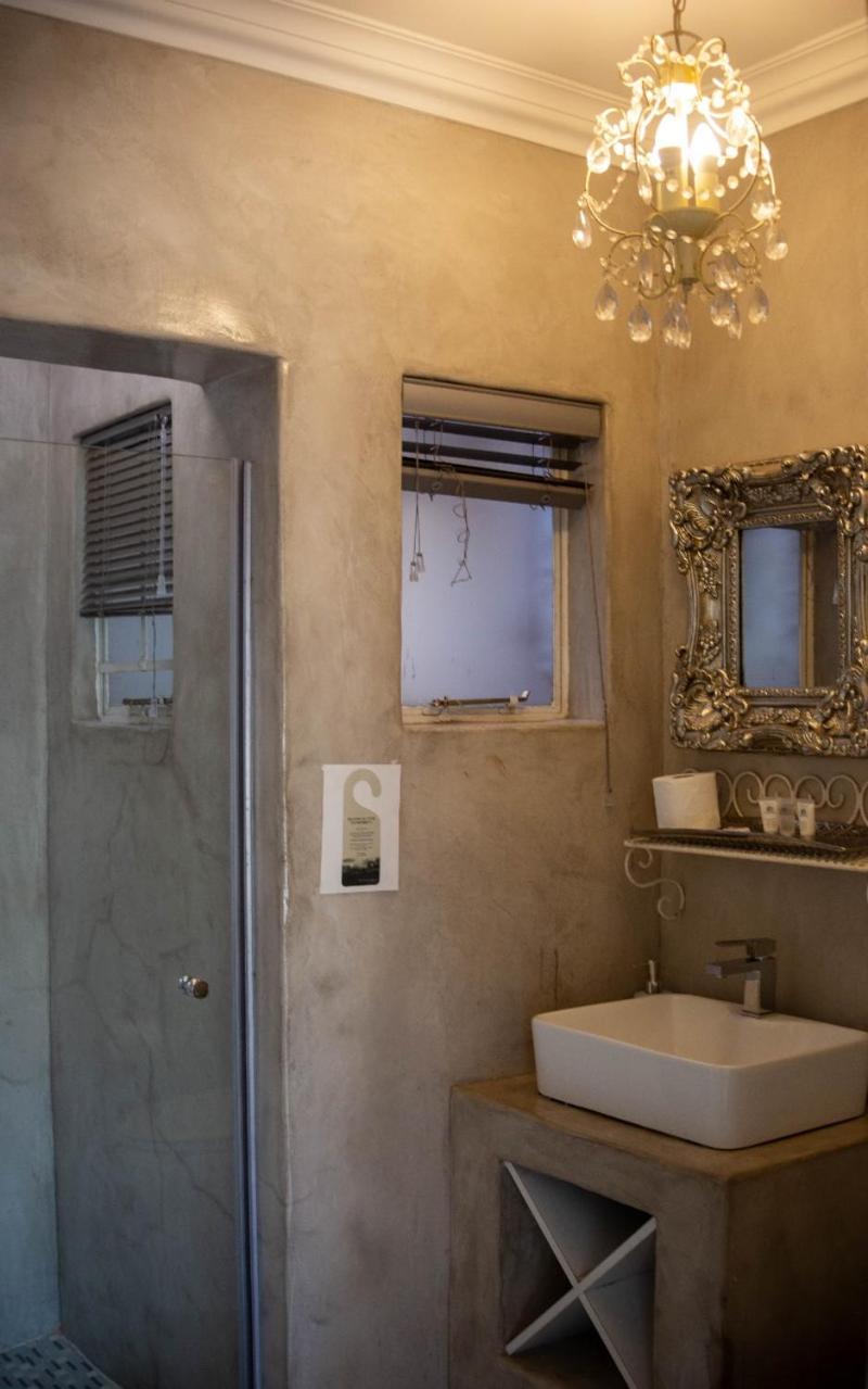 Classic Double Room - Photo 6