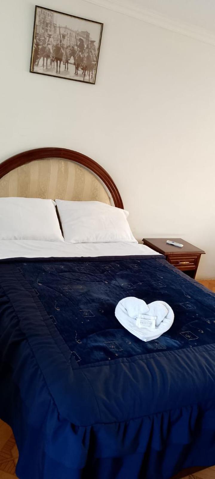 Deluxe Double Room (2 Adults + 1 Child) photo 1