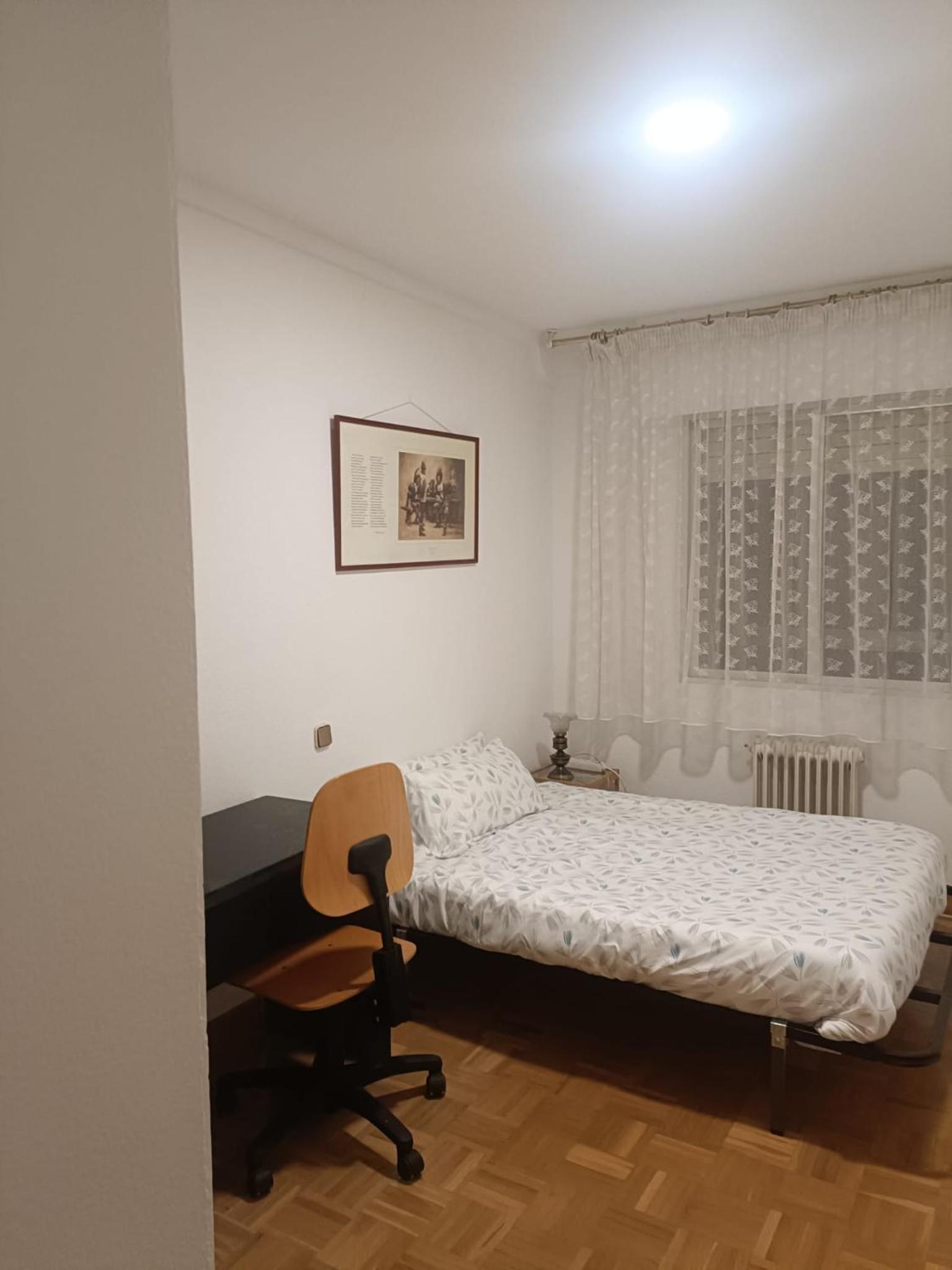 Habitación doble con baño compartido
