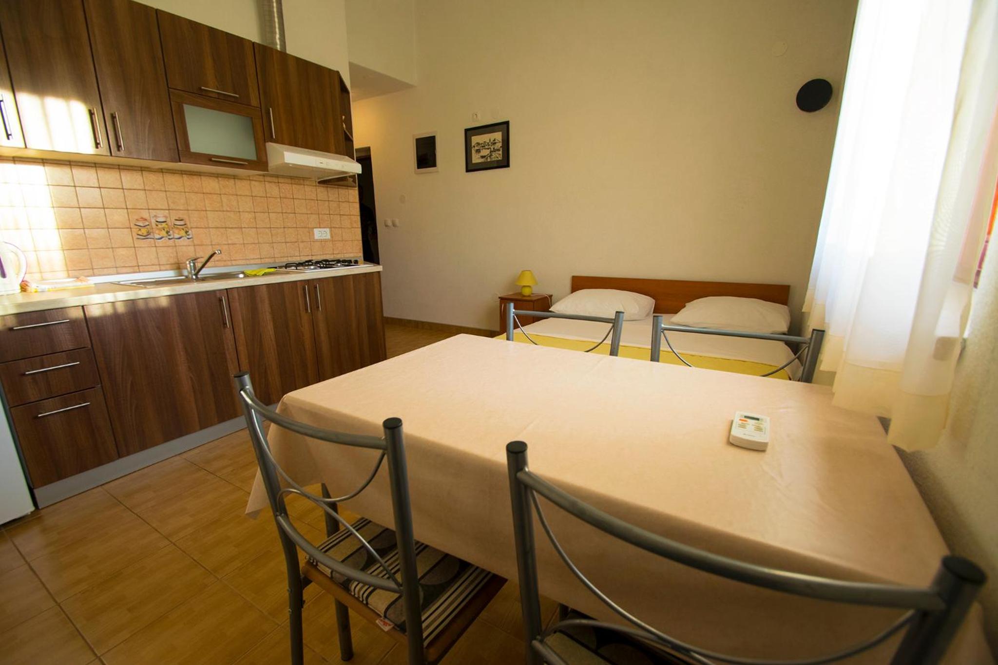 Apartment with Balcony photo 2