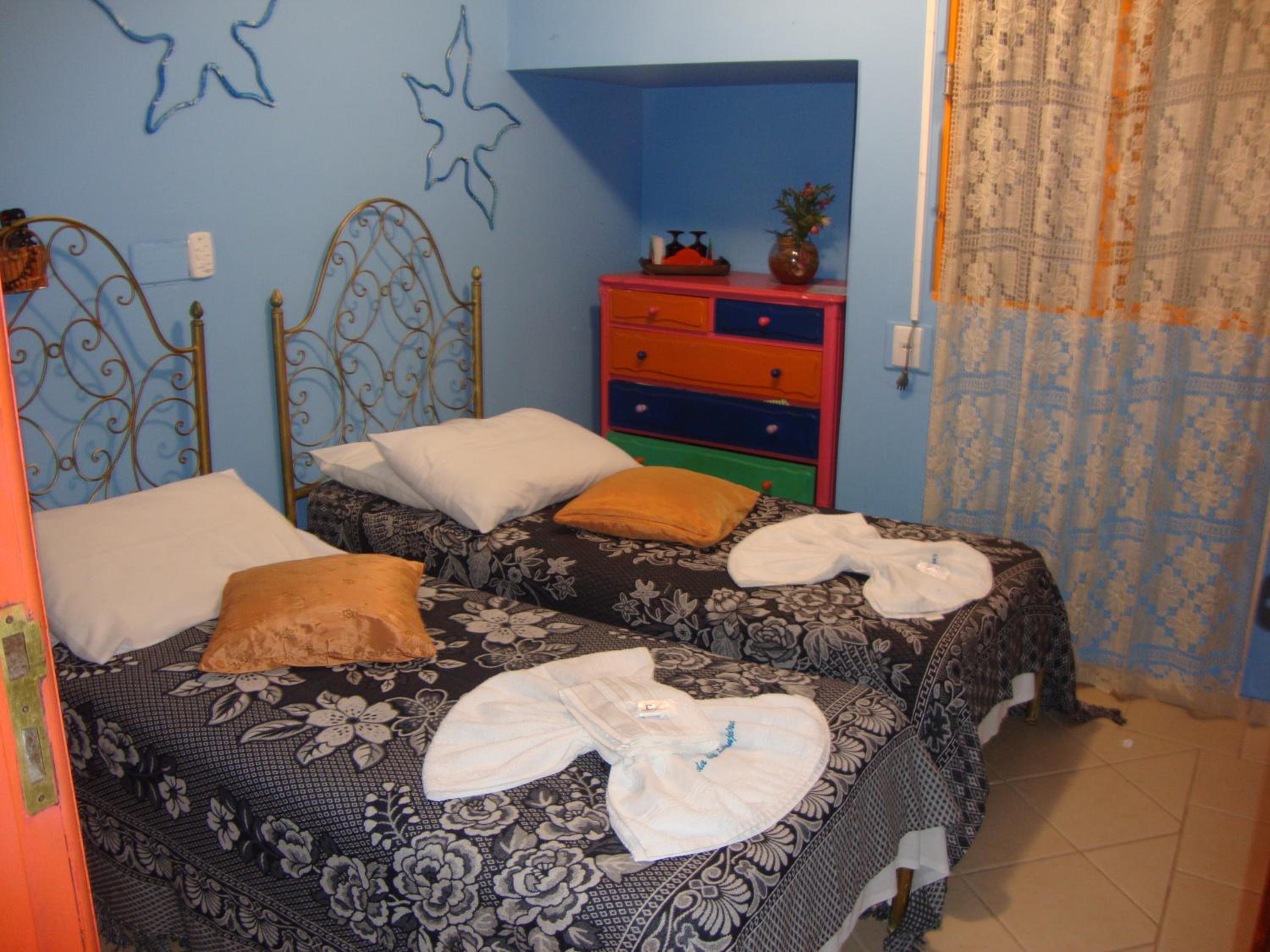 Standard Twin Room photo 2