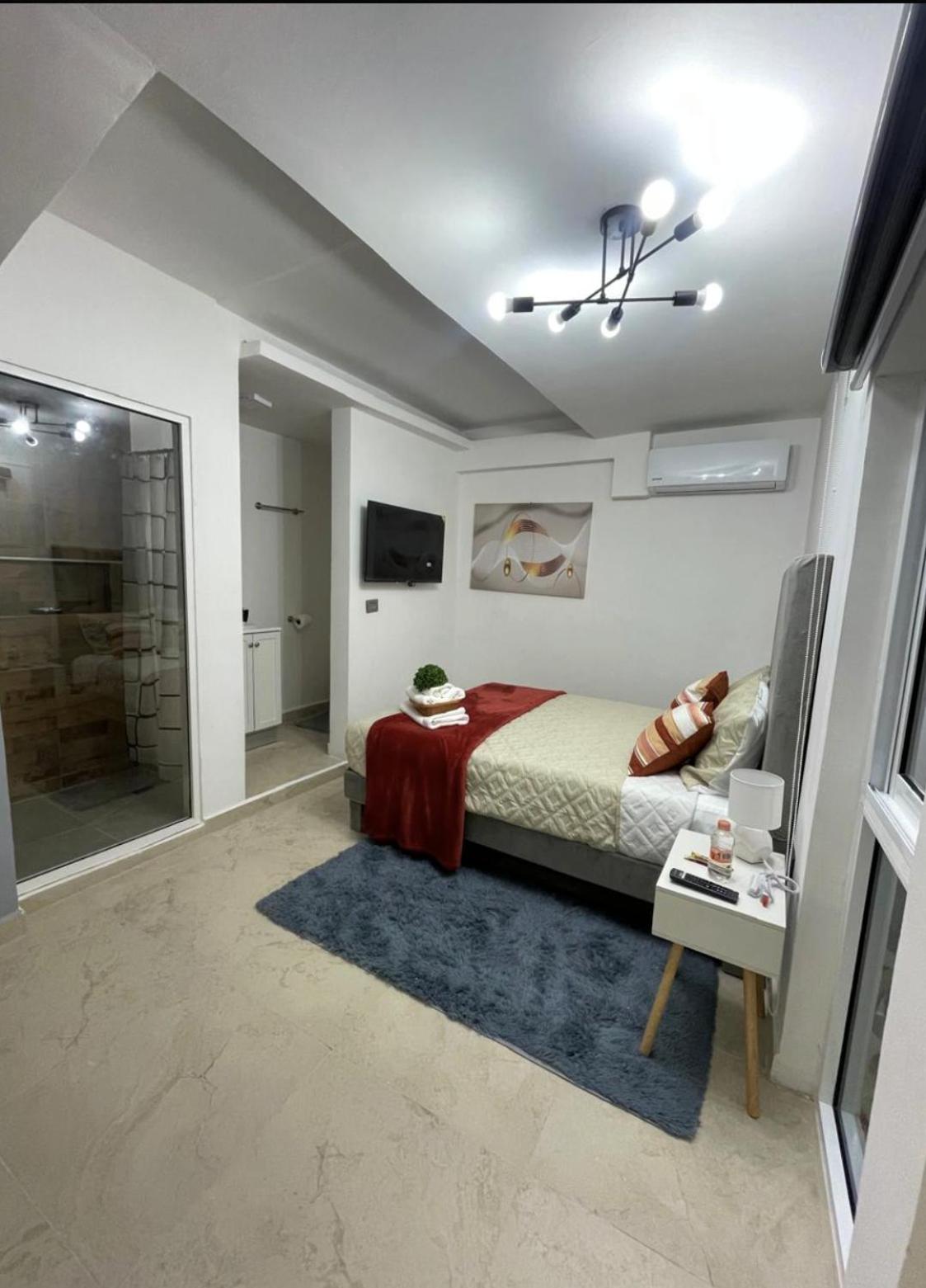 Standard Suite