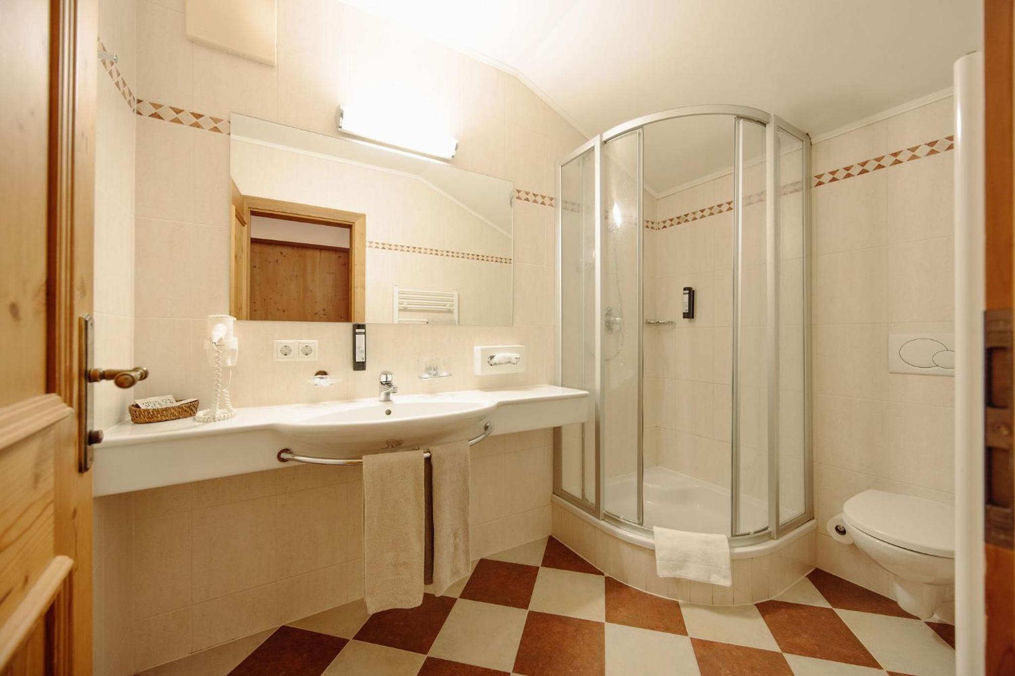 Comfort Double Room - Main Building - Photo 3