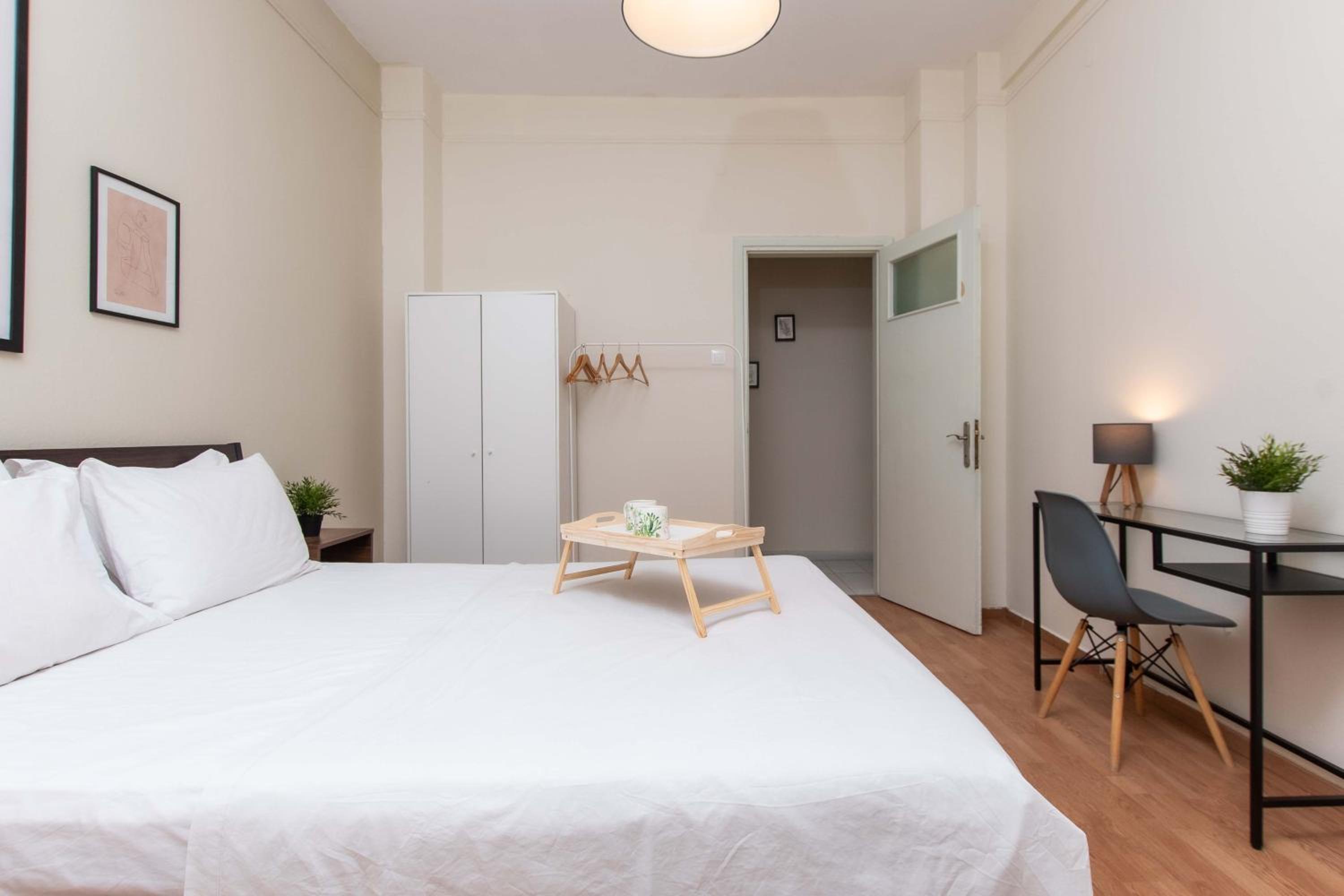Five-Bedroom Apartment