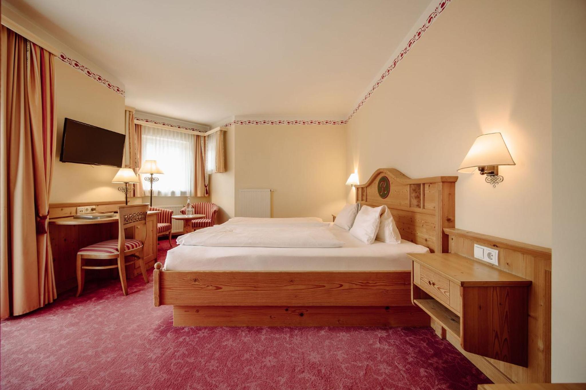 Comfort Double Room - Main Building - Photo 4