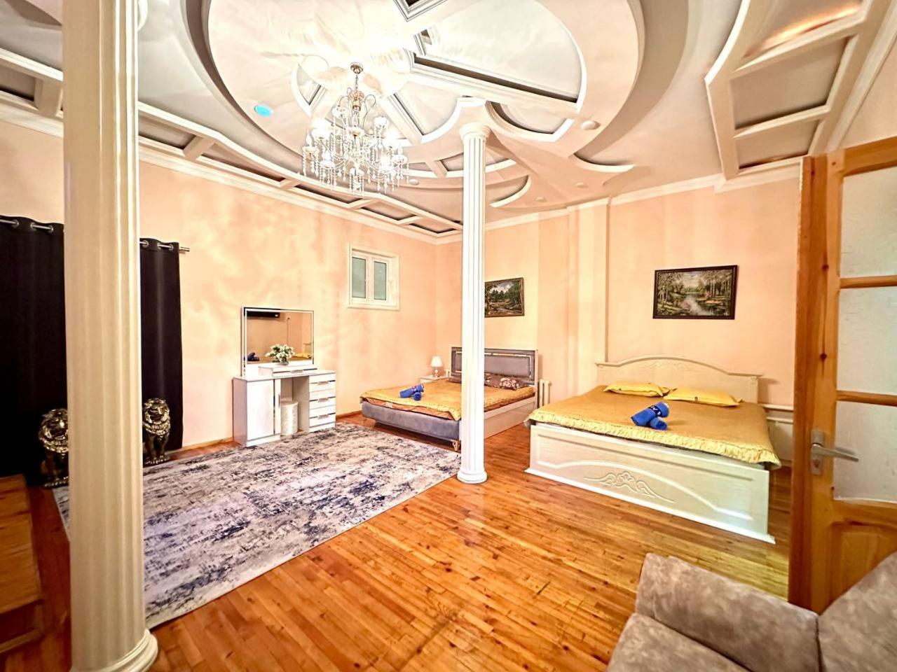 Classic One-Bedroom Apartment With King Bed photo 3