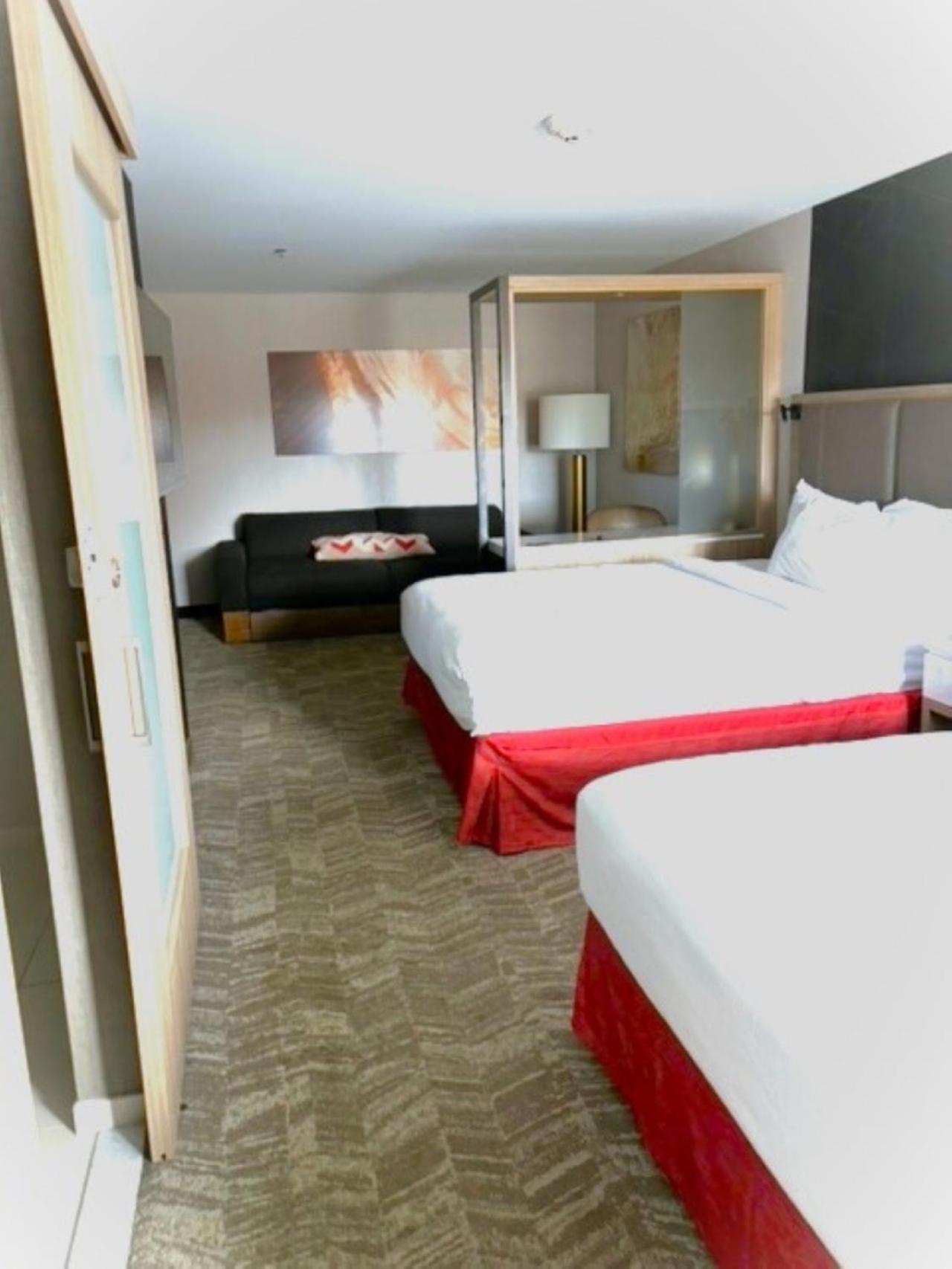 Suite with Two Queen Beds and Roll-in Shower - Mobility and Hearing Accessible photo 3