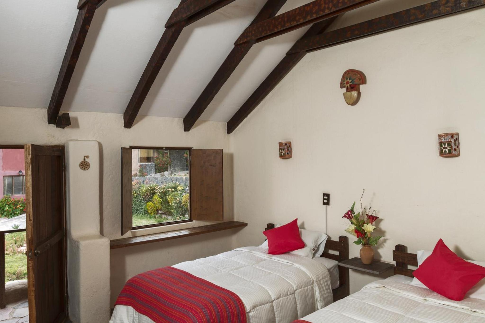 Standard Twin Room photo 2