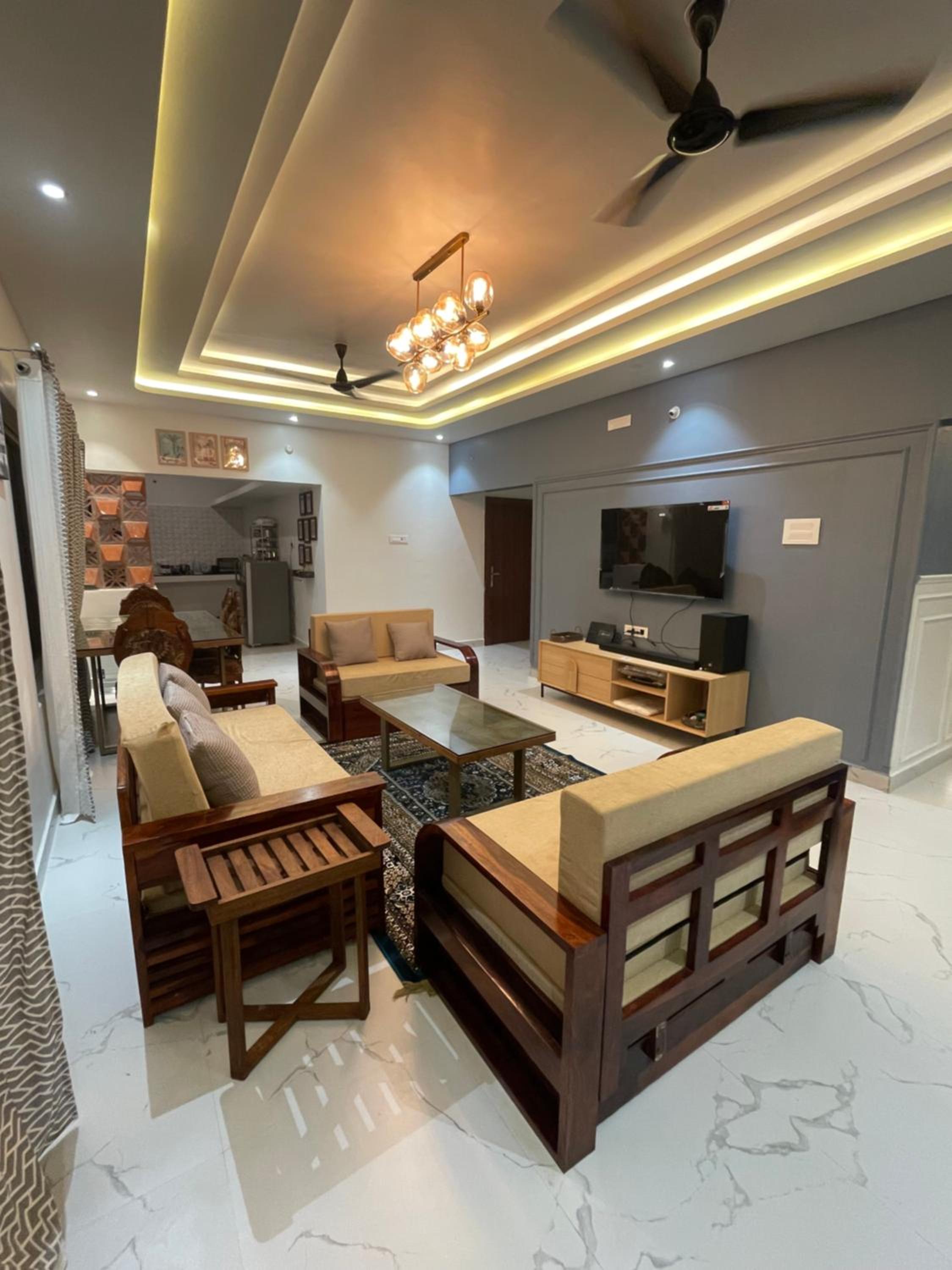 Villa photo 1