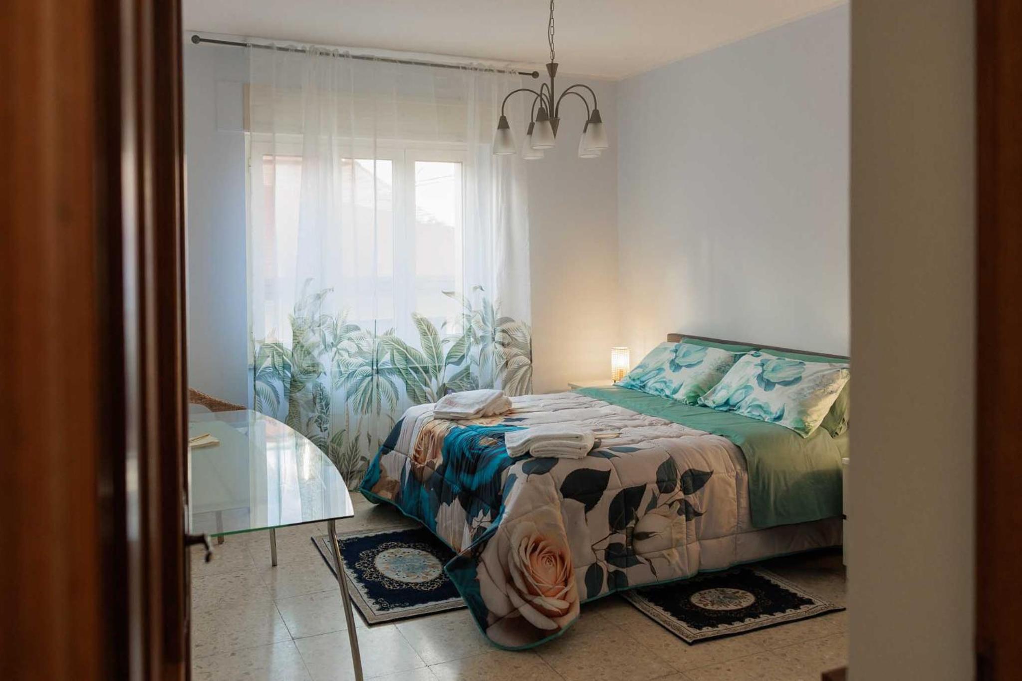 Large Double Room
