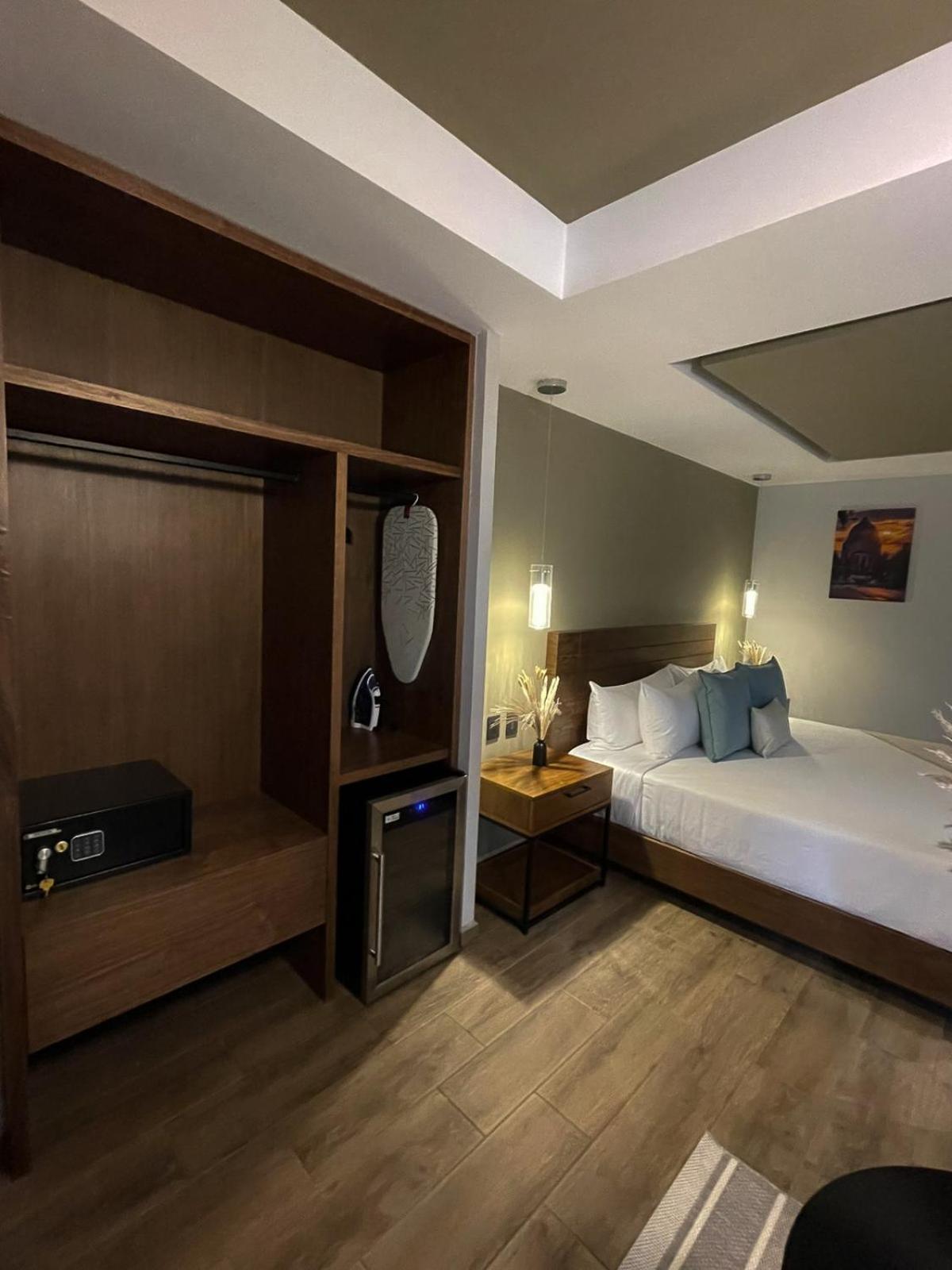 Standard Suite
