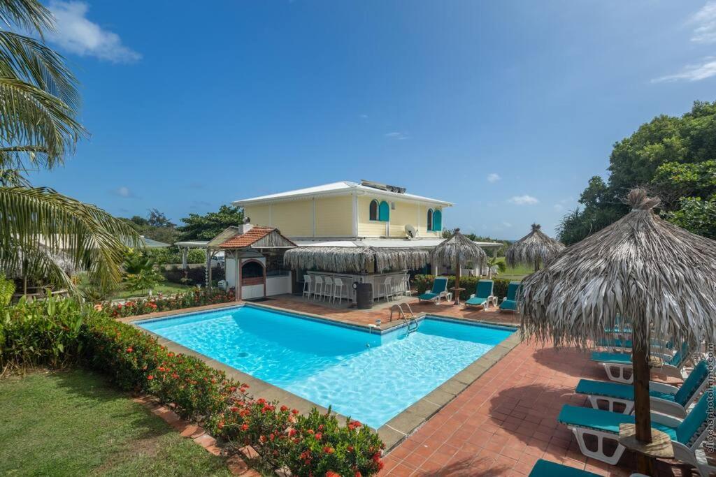 Villa photo 1