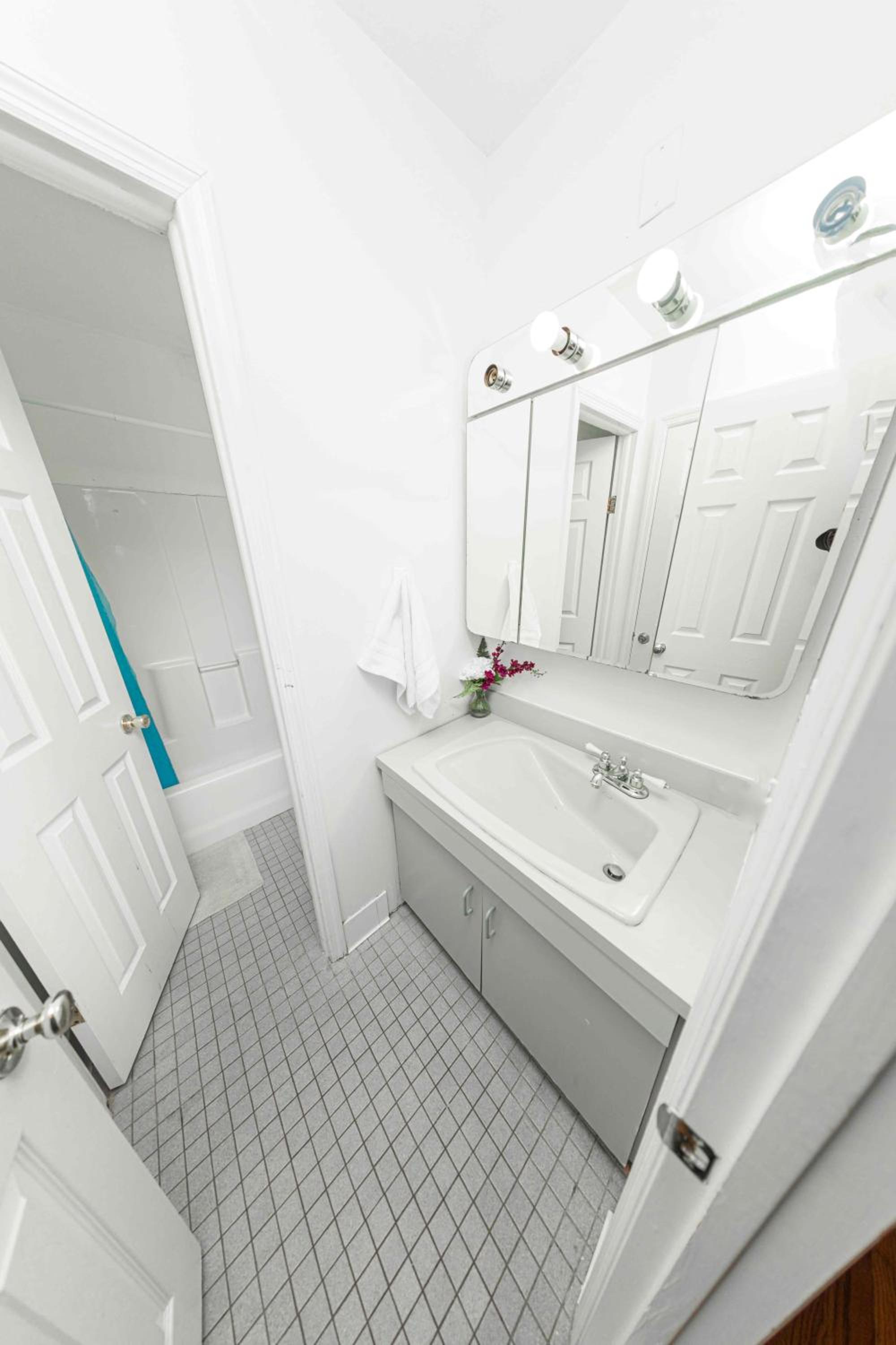 Standard Twin Room With Garden View photo 3