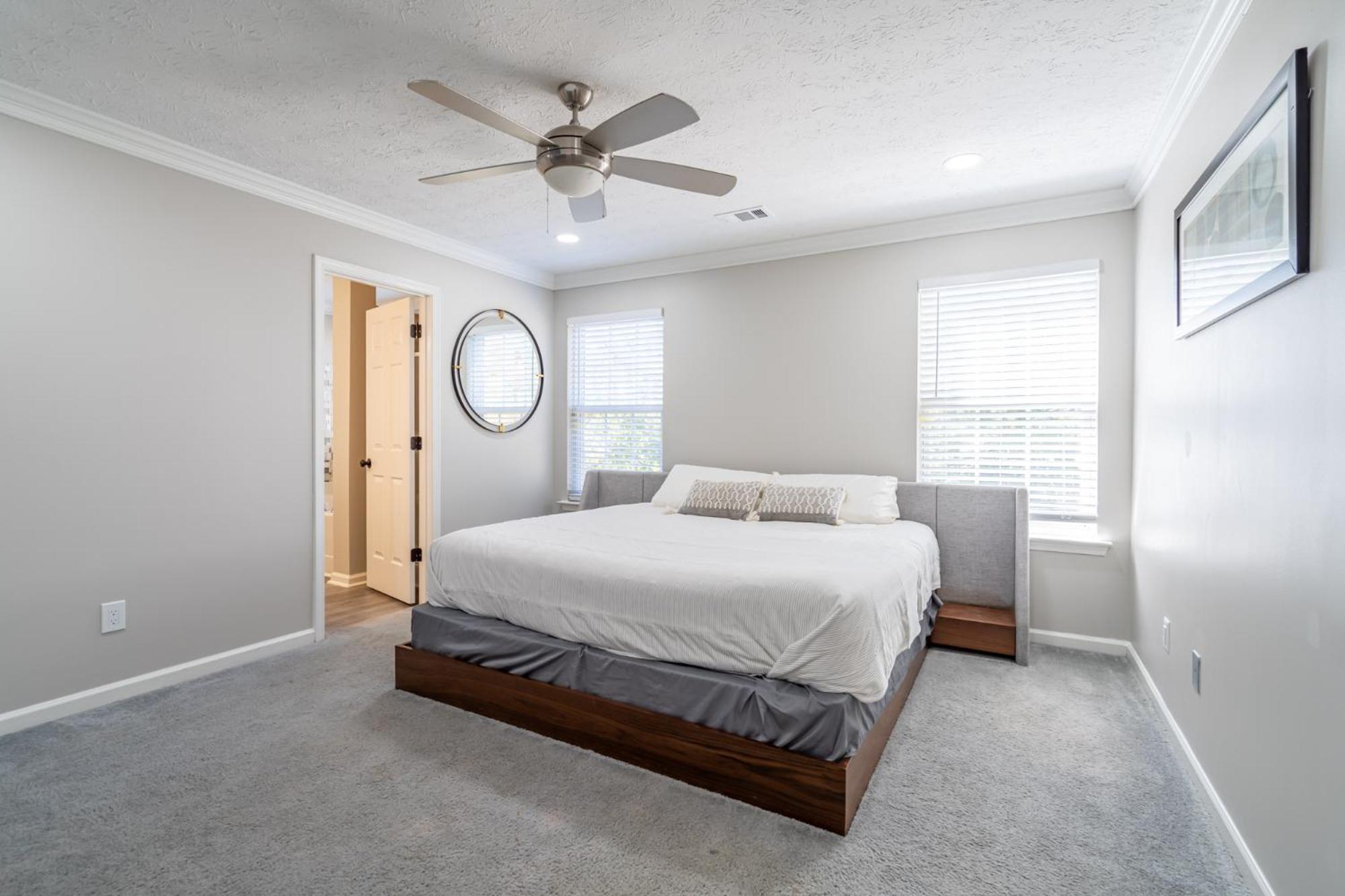 Three-Bedroom House photo 1