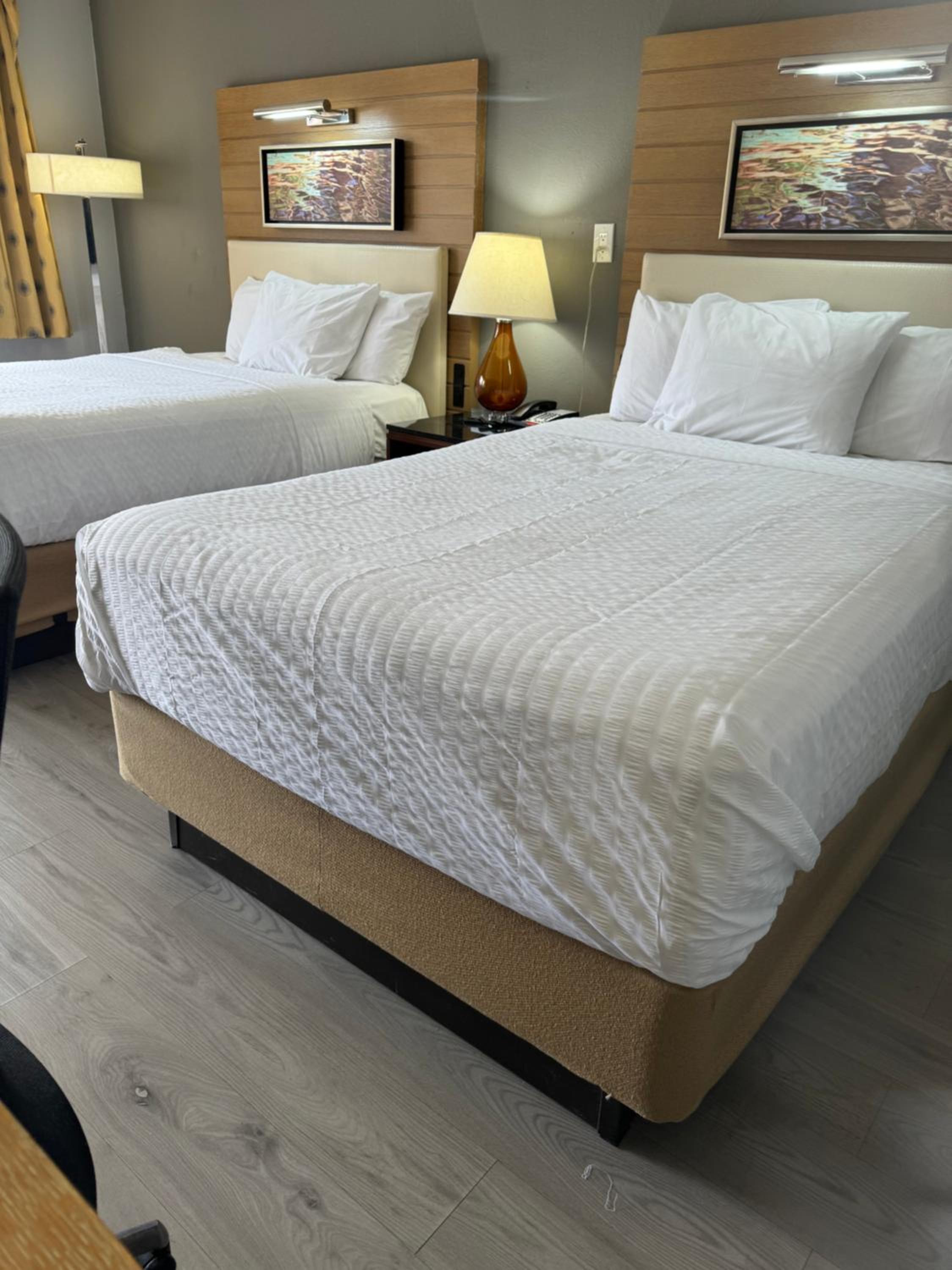 Double Room with Two Double Beds - Non-Smoking - Photo 7