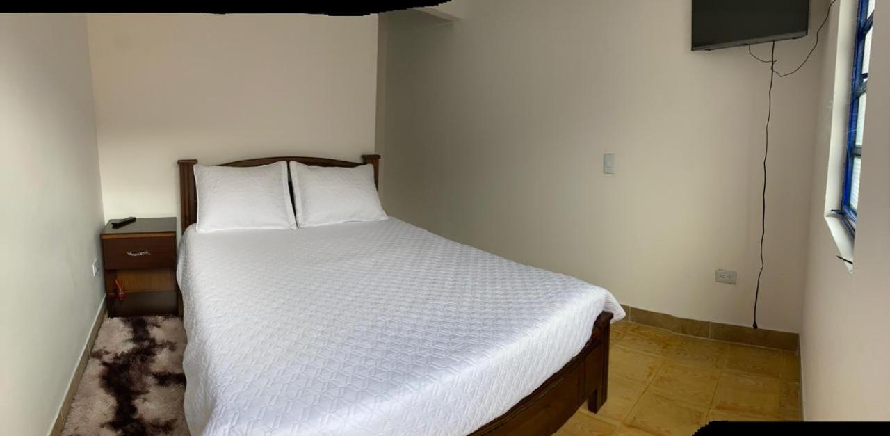 Double Room with Private Bathroom photo 2