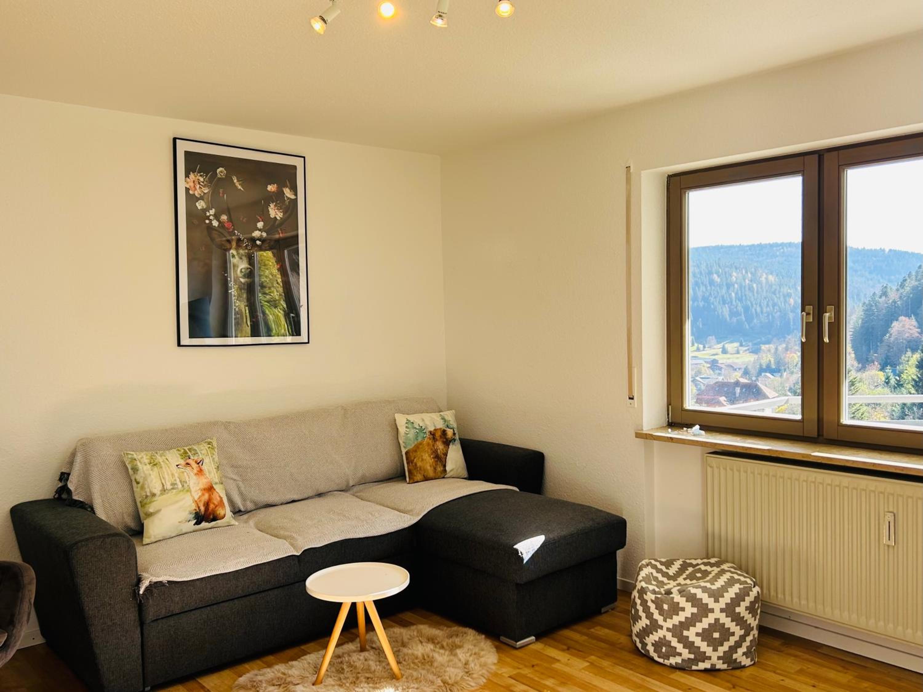 One-Bedroom Apartment photo 1