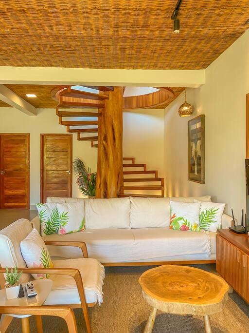 Three-Bedroom House photo 3