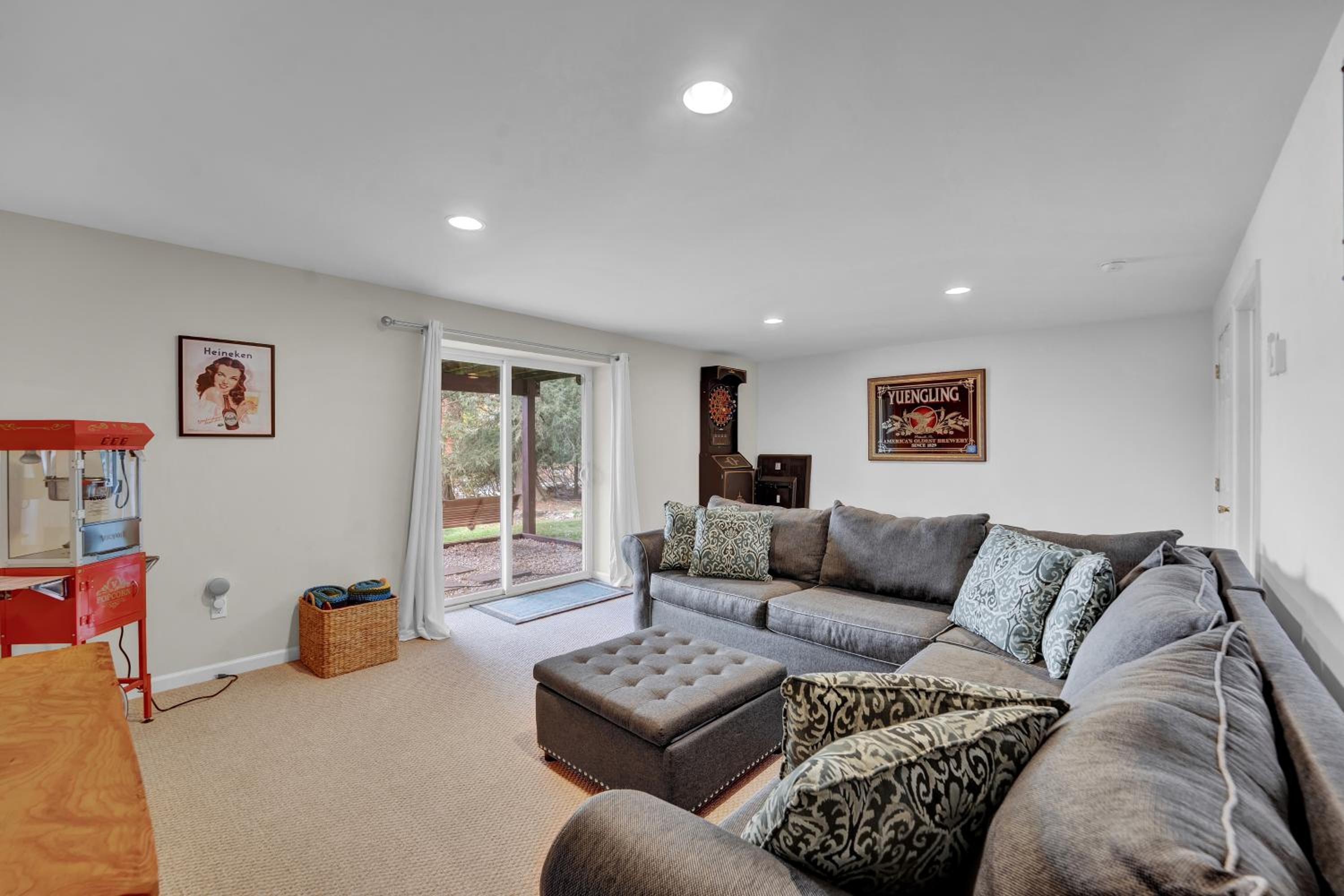 Three-Bedroom House photo 2