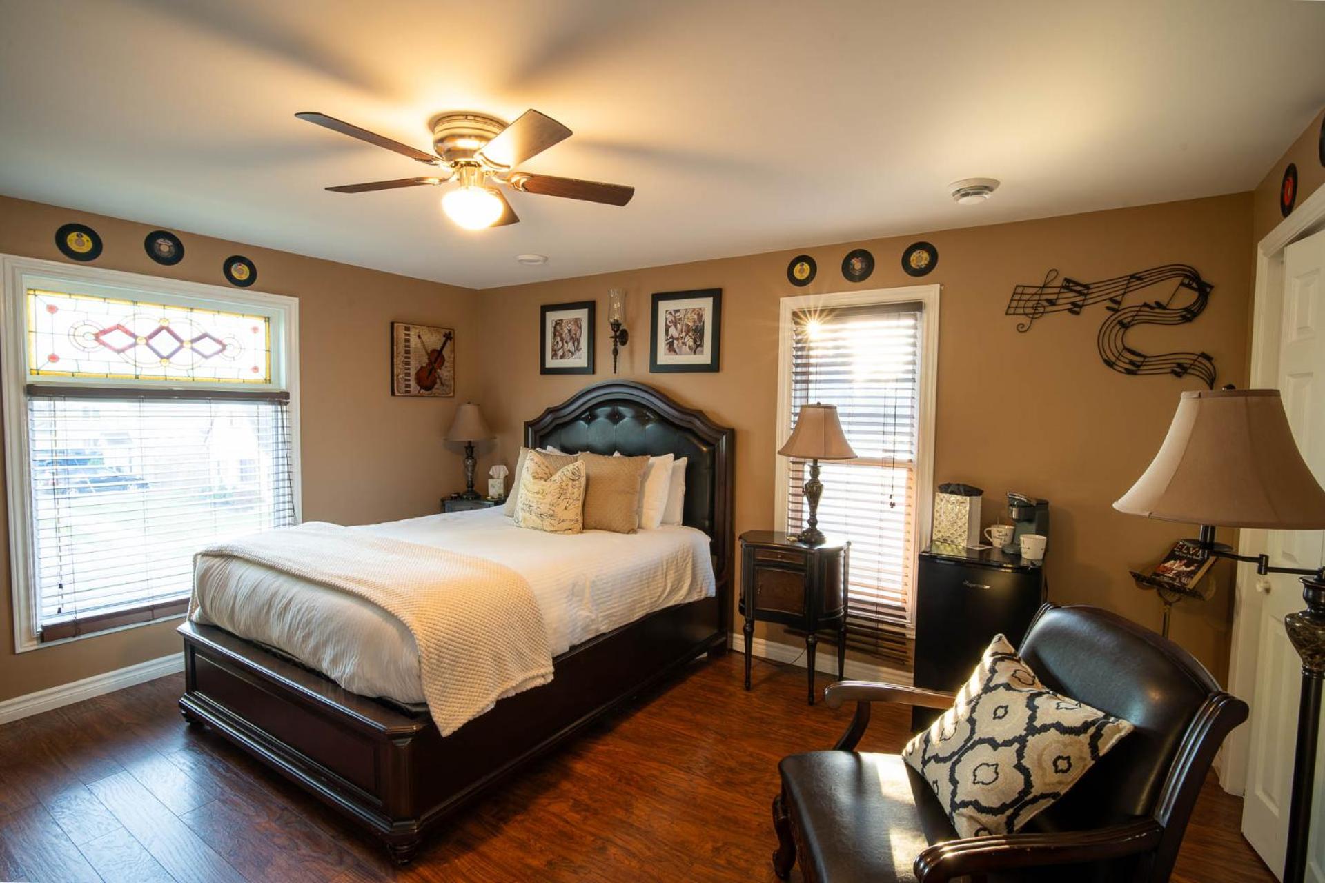 Queen Suite