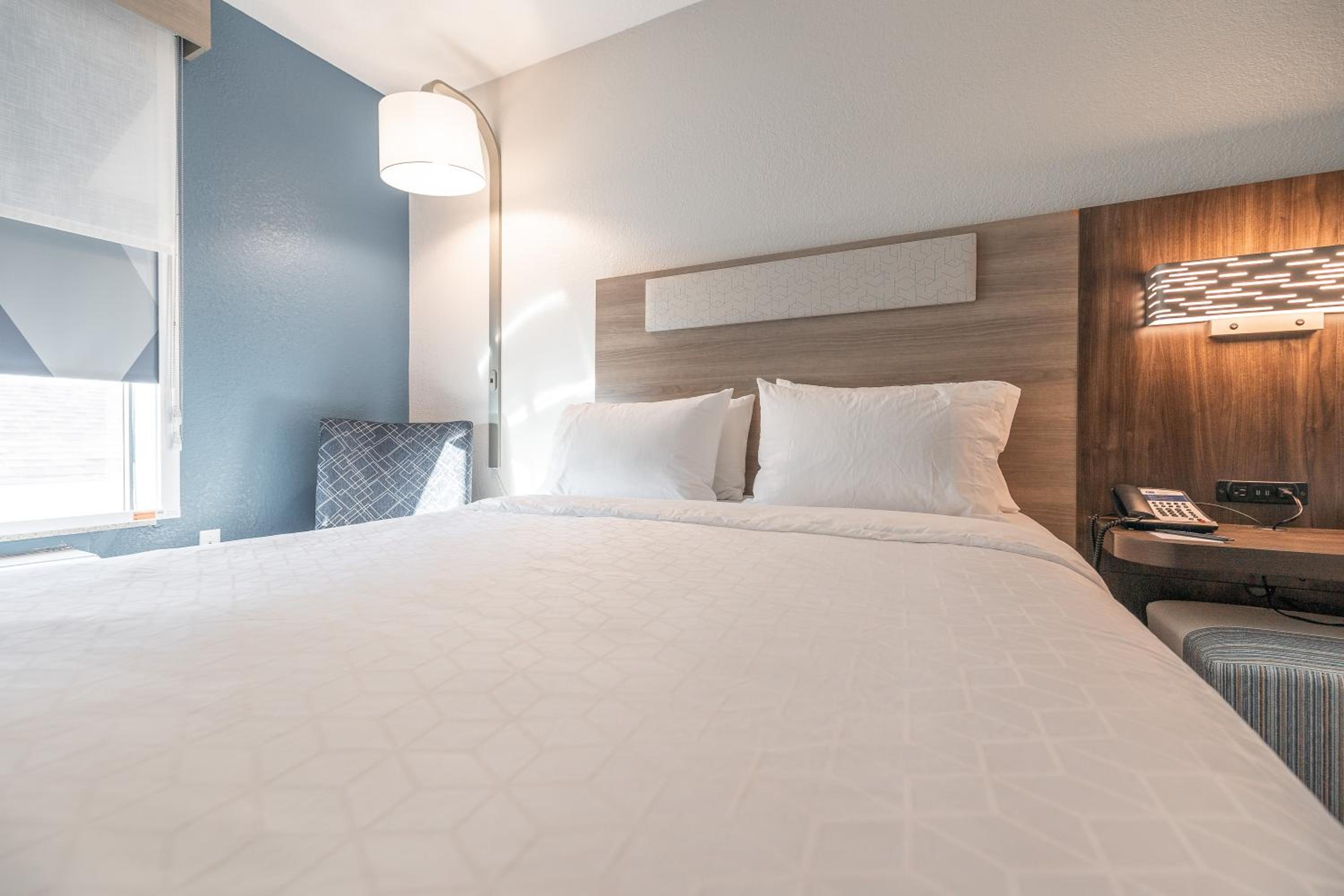 Standard Room - Photo 1