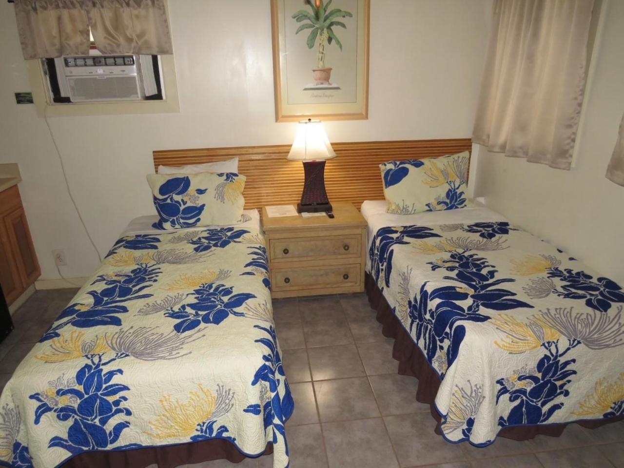 Standard Twin Room - Photo 2