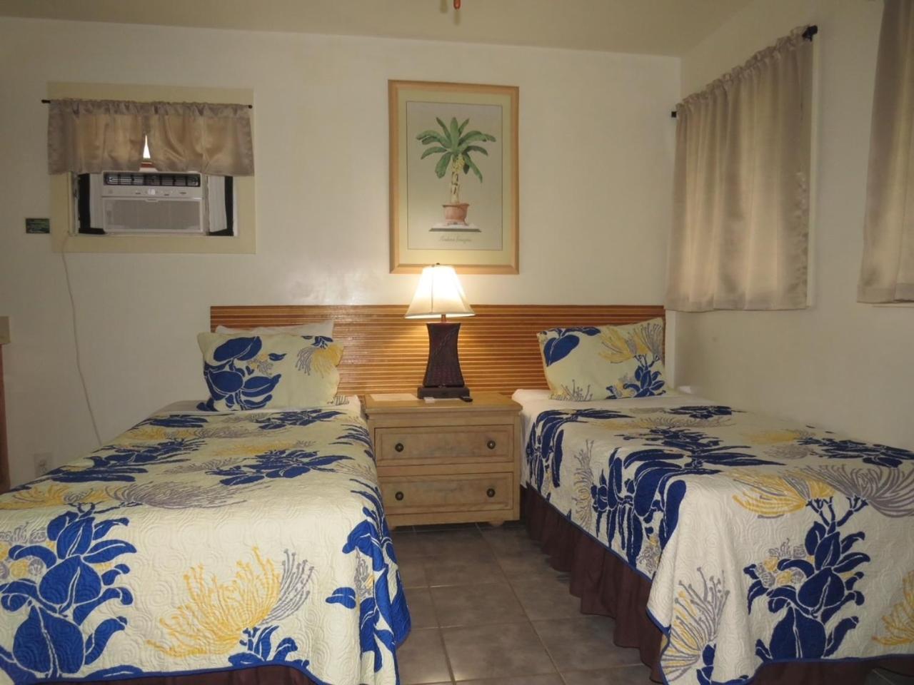 Standard Twin Room - Photo 8