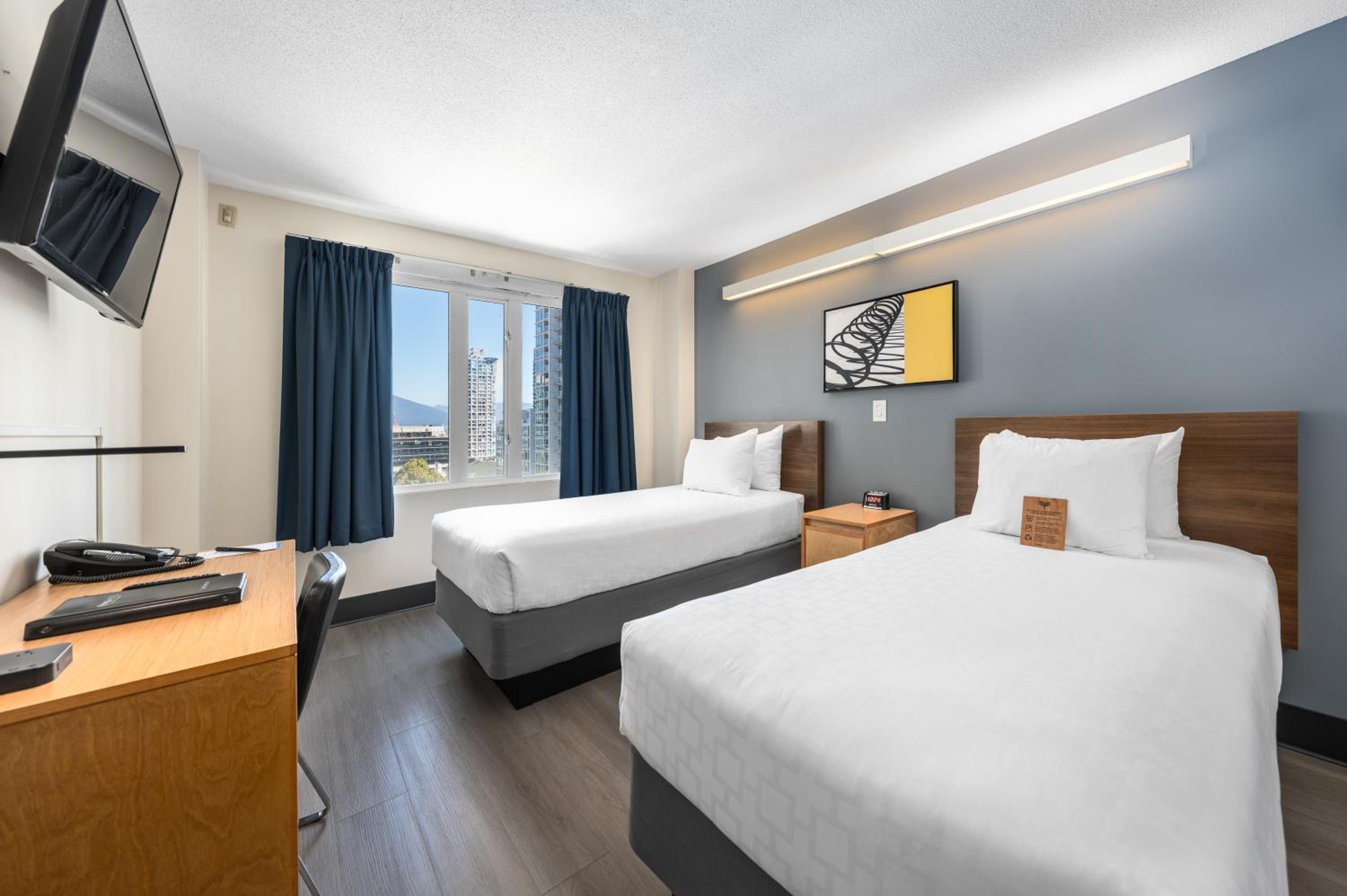 Twin Room with Shared Bathroom