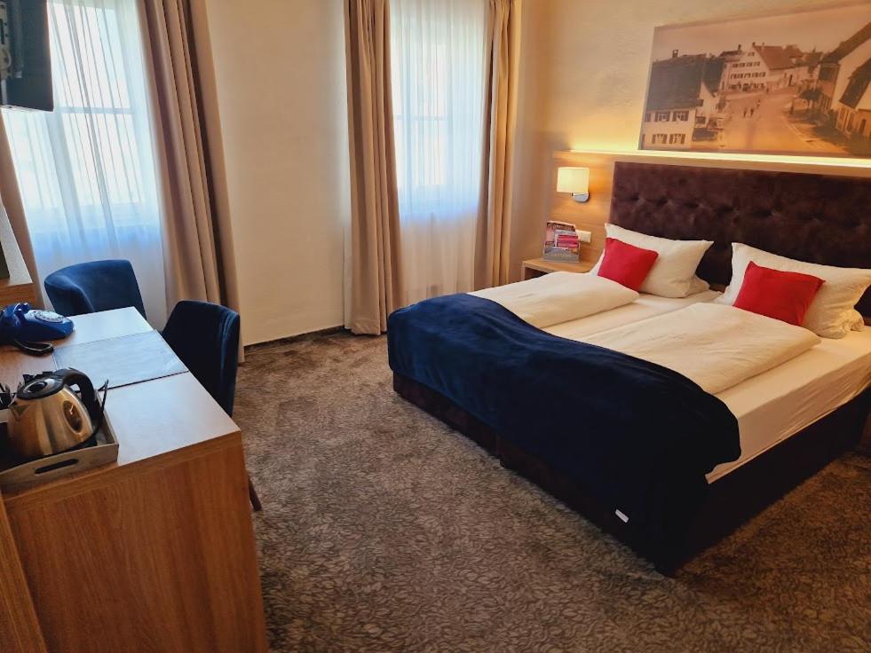 Double or Twin Room photo 1