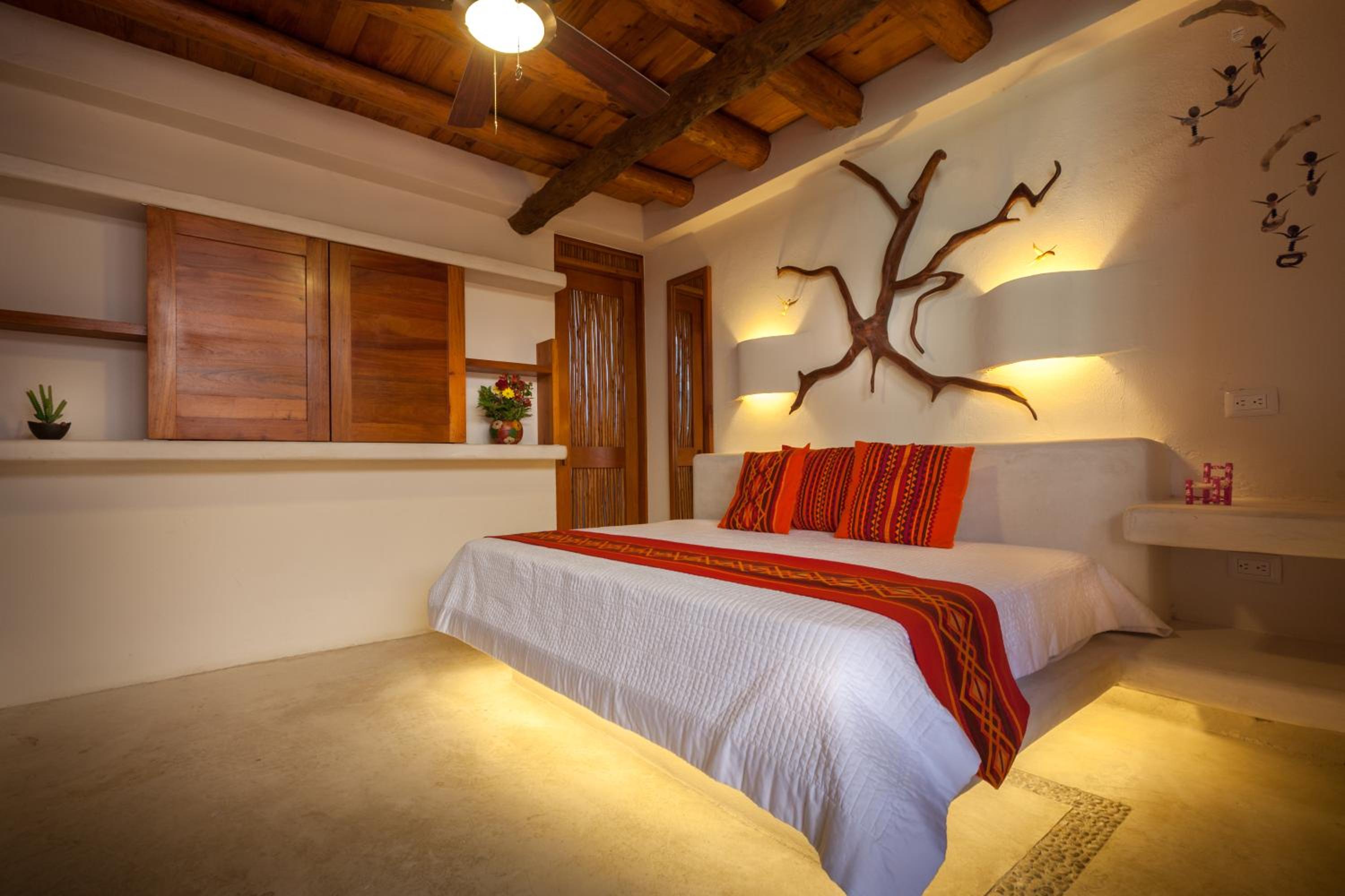 Premium Room - Photo 9