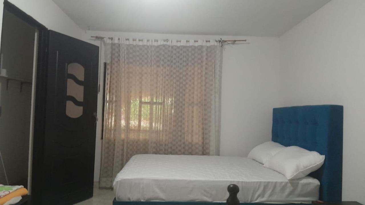 Double Or Twin Room With Private Bathroom photo 1