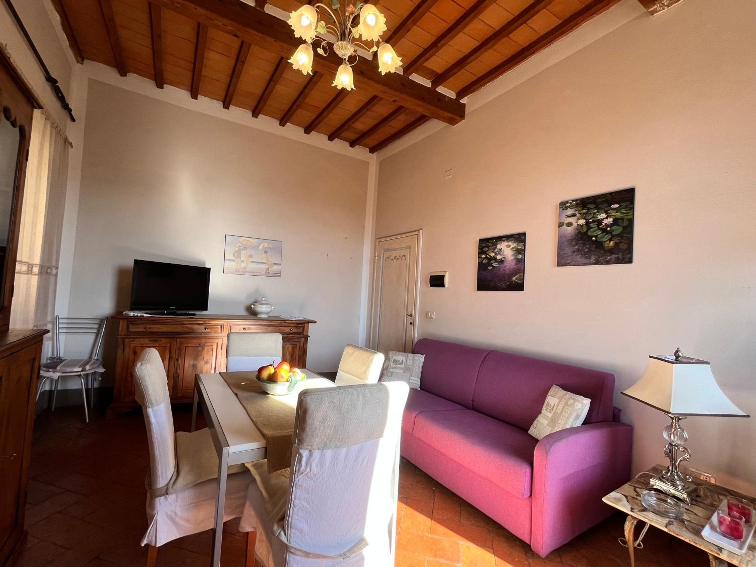 Two-Bedroom Apartment - Photo 2