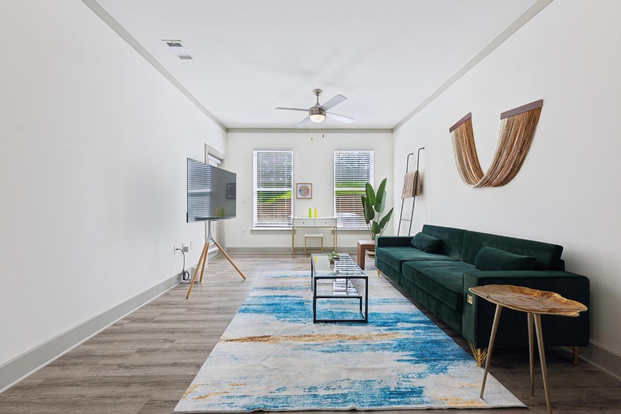 Apartment photo 1