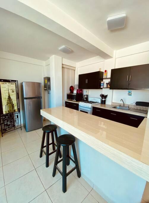 Two-Bedroom Apartment - Oceanfront photo 3