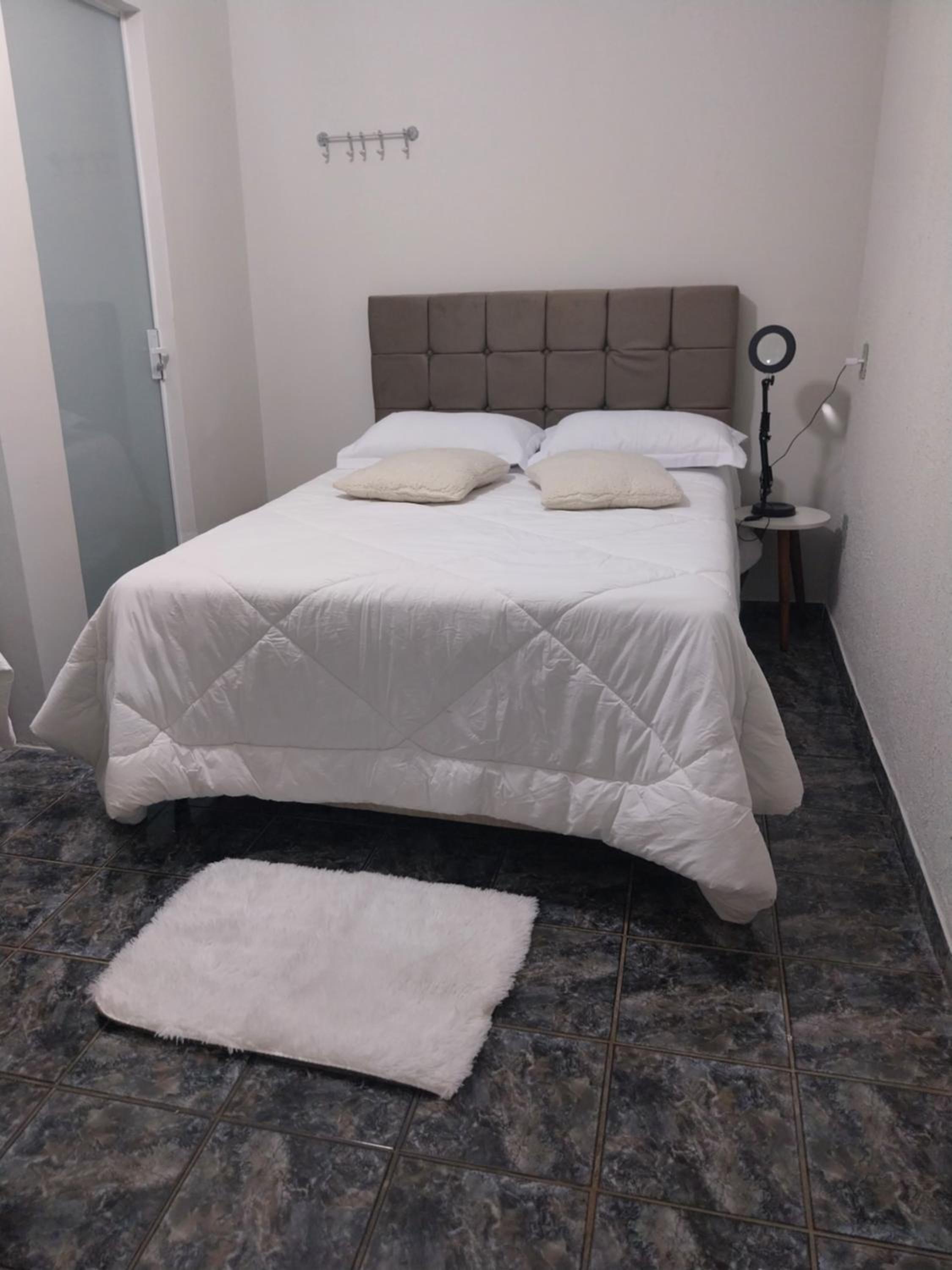 One-Bedroom House photo 3