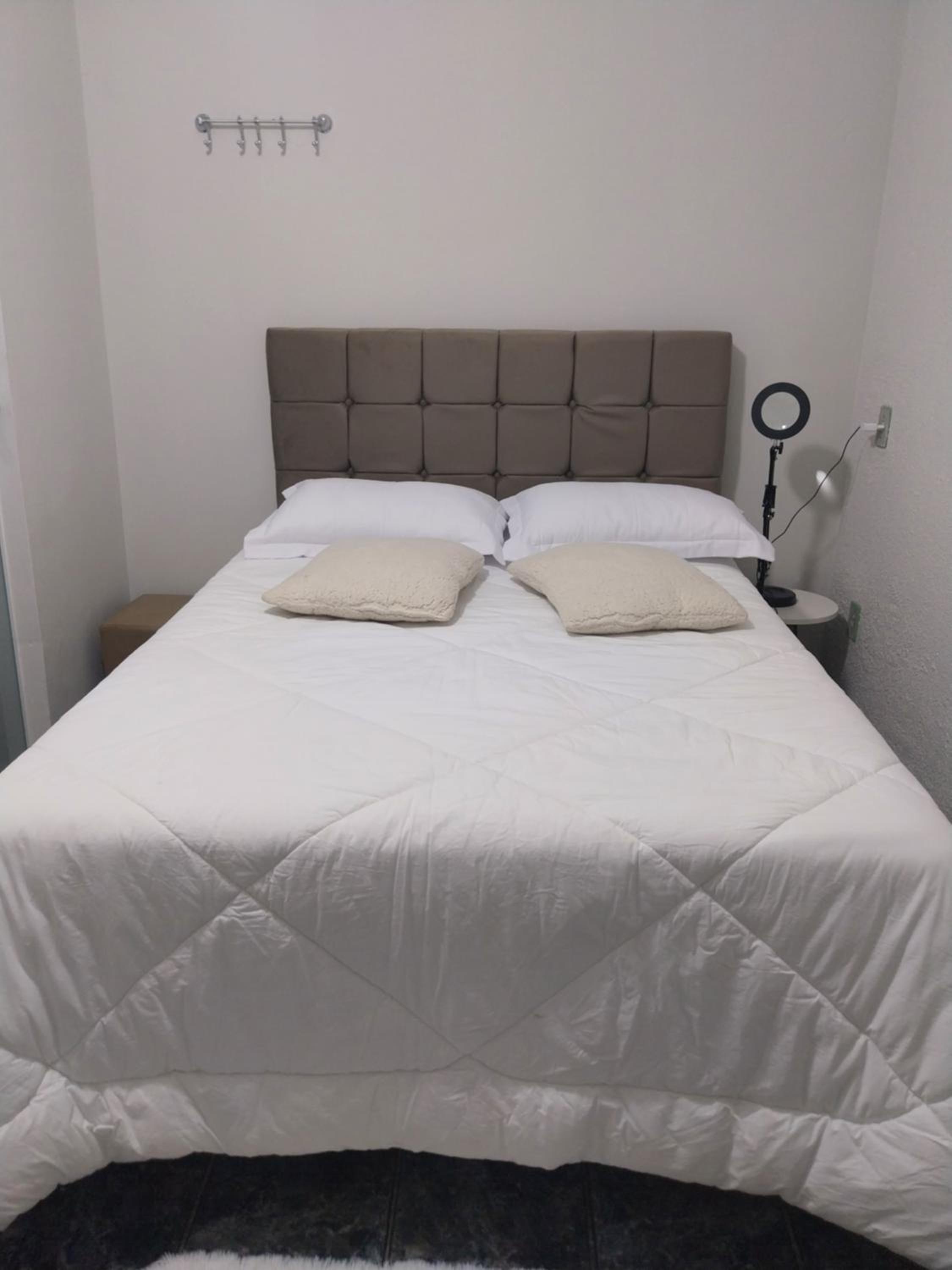 One-Bedroom House photo 1