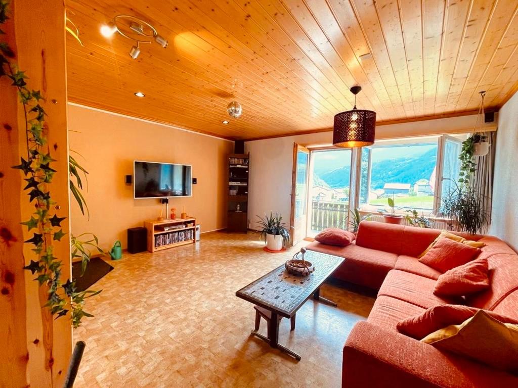 Three-Bedroom Apartment photo 1
