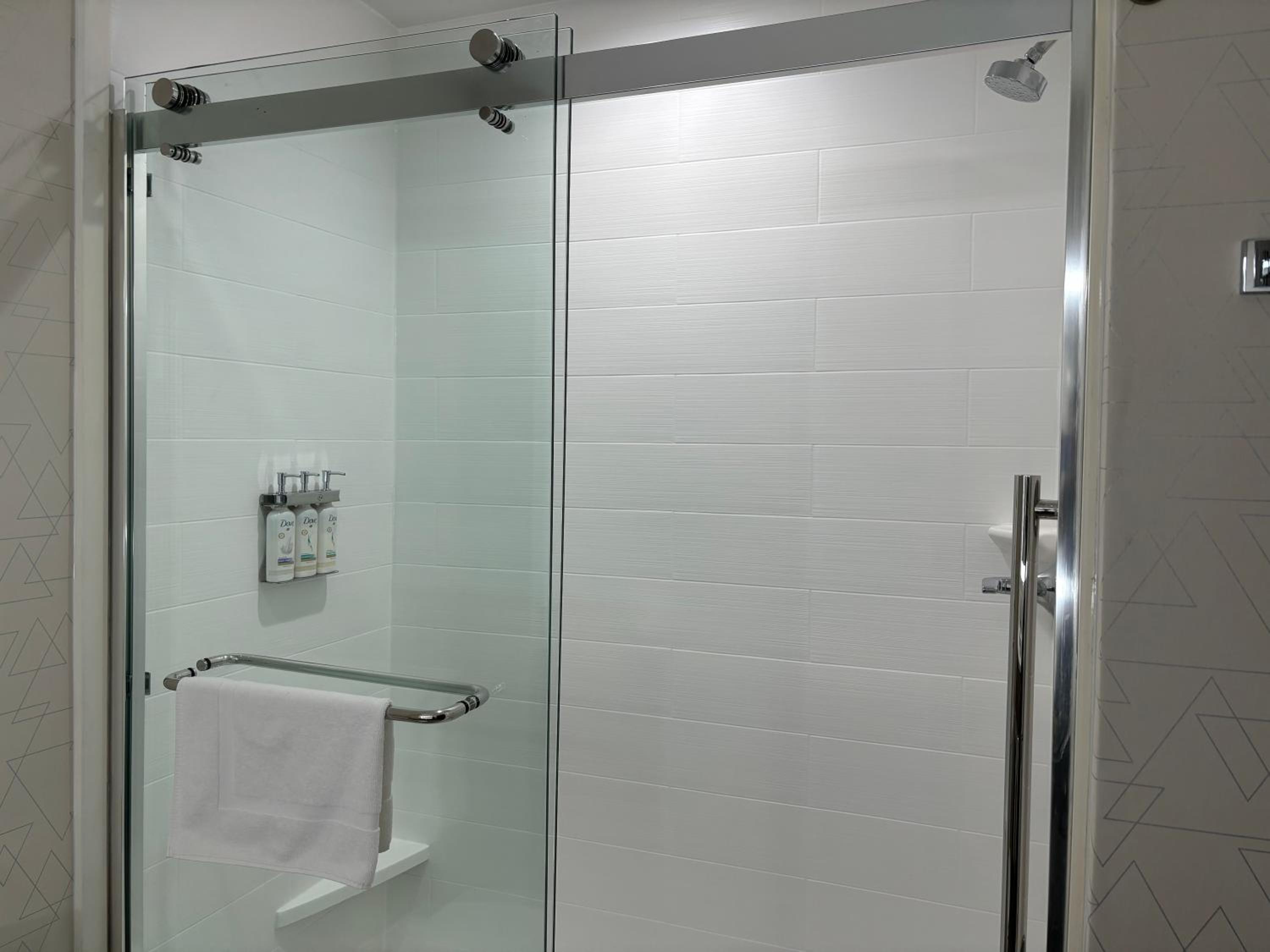 King Suite - Photo 5