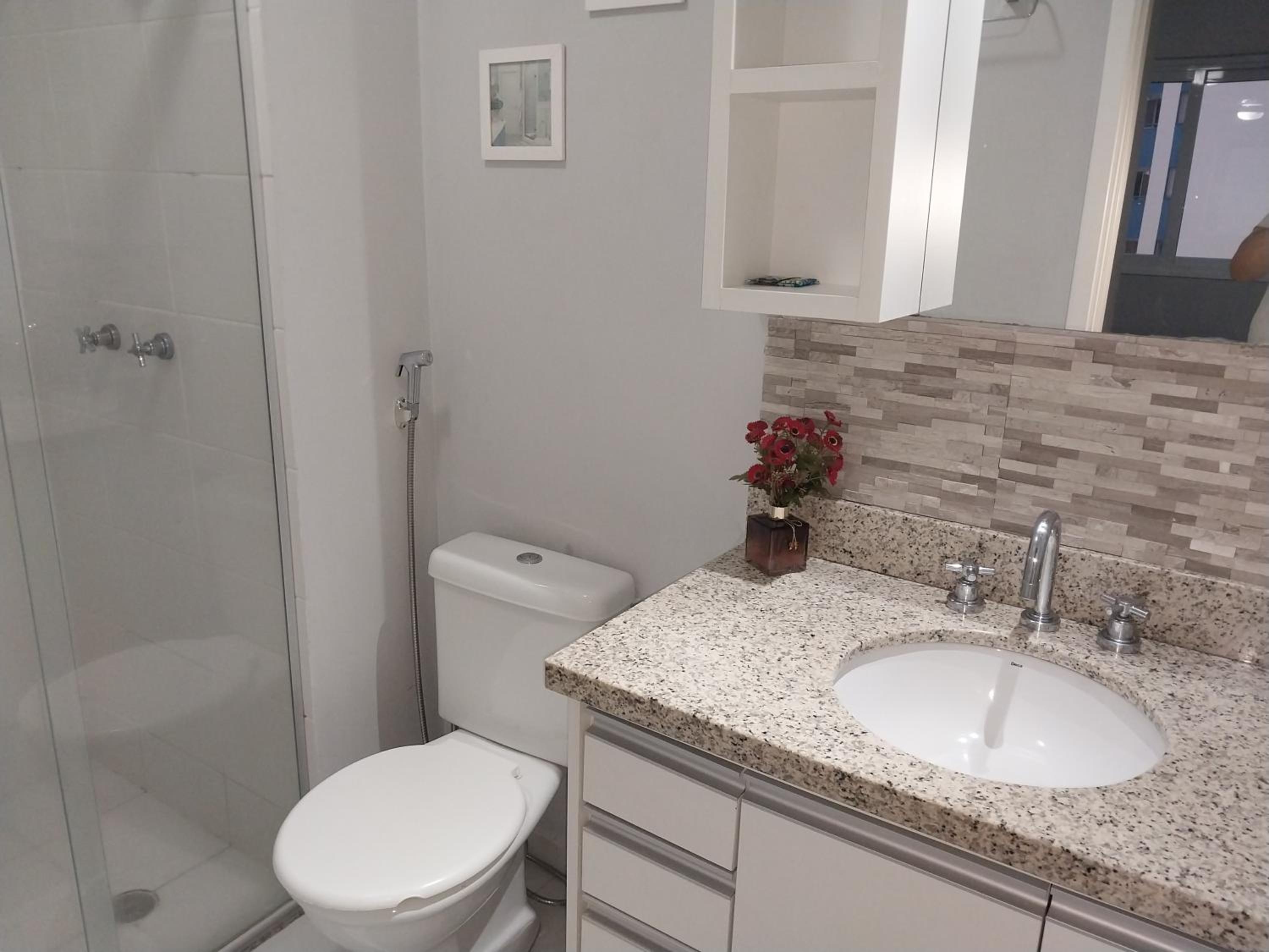 Studio Apartment - Photo 17