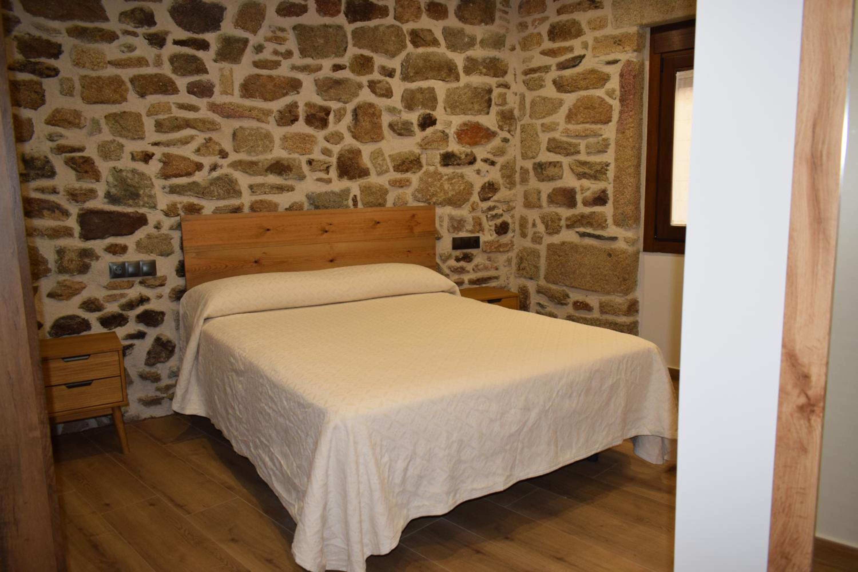 Double Room with Private Bathroom photo 3