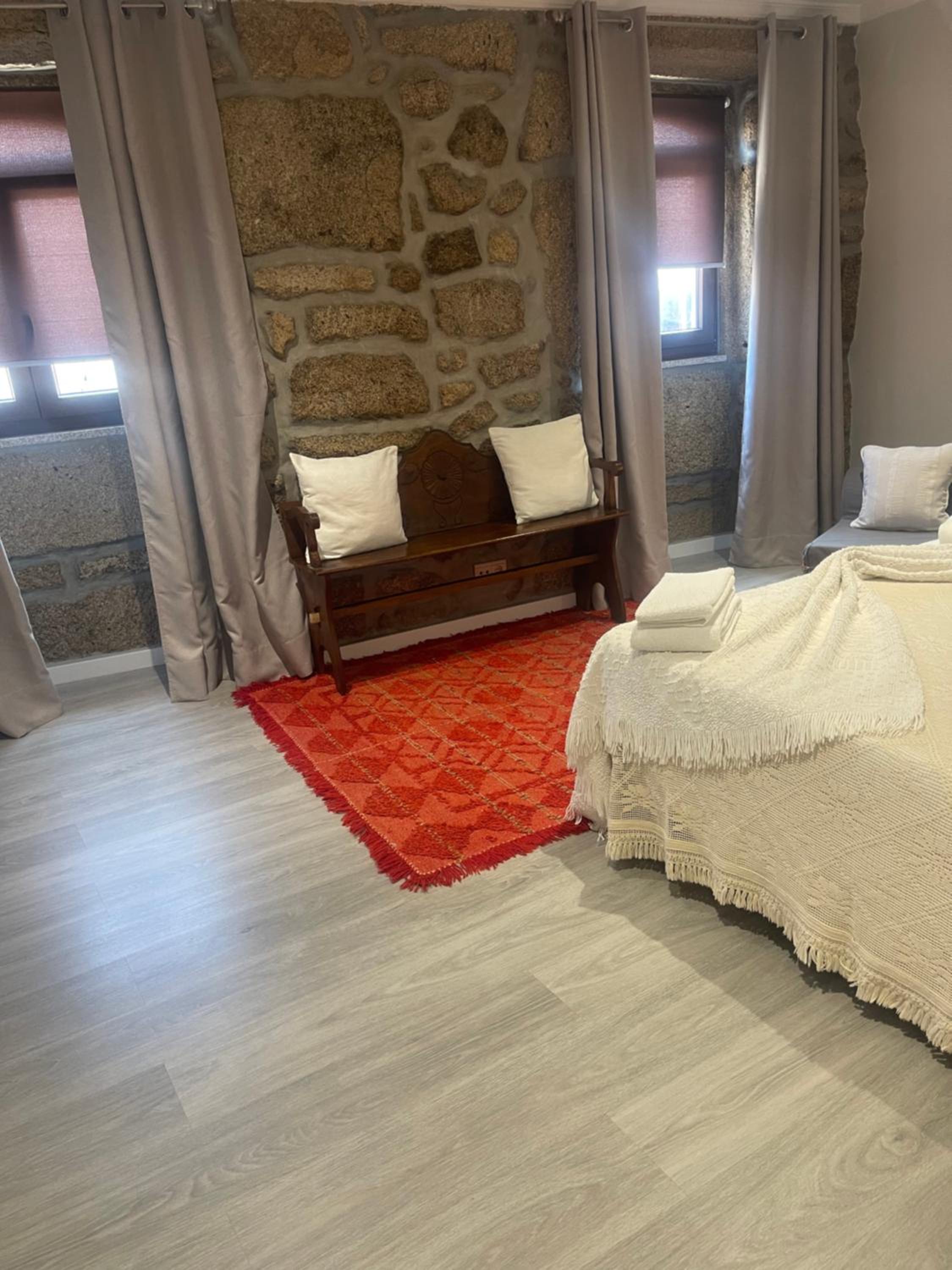 Two-Bedroom House - Photo 24