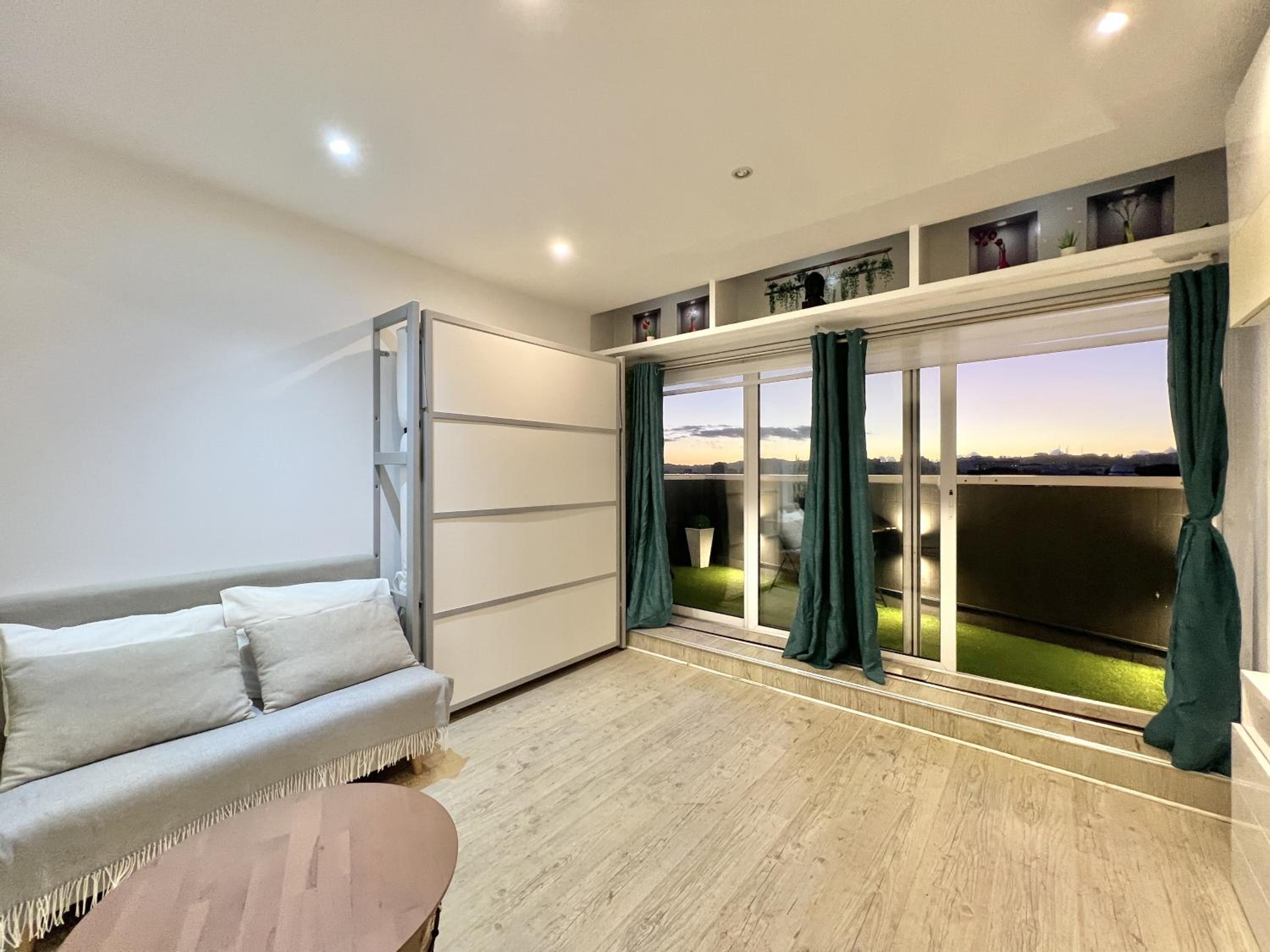 Apartamento con Terraza