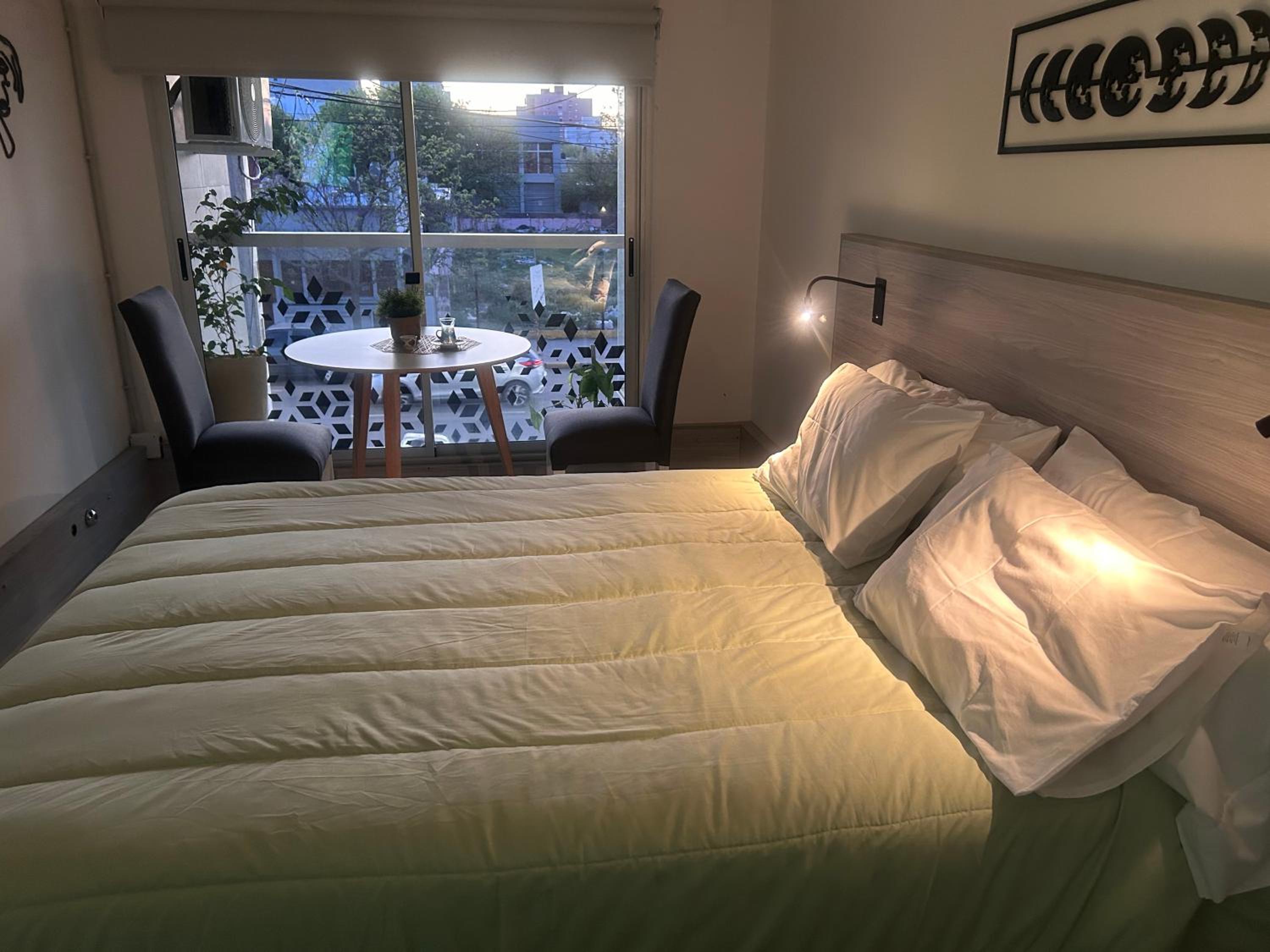 One-Bedroom Apartment photo 2