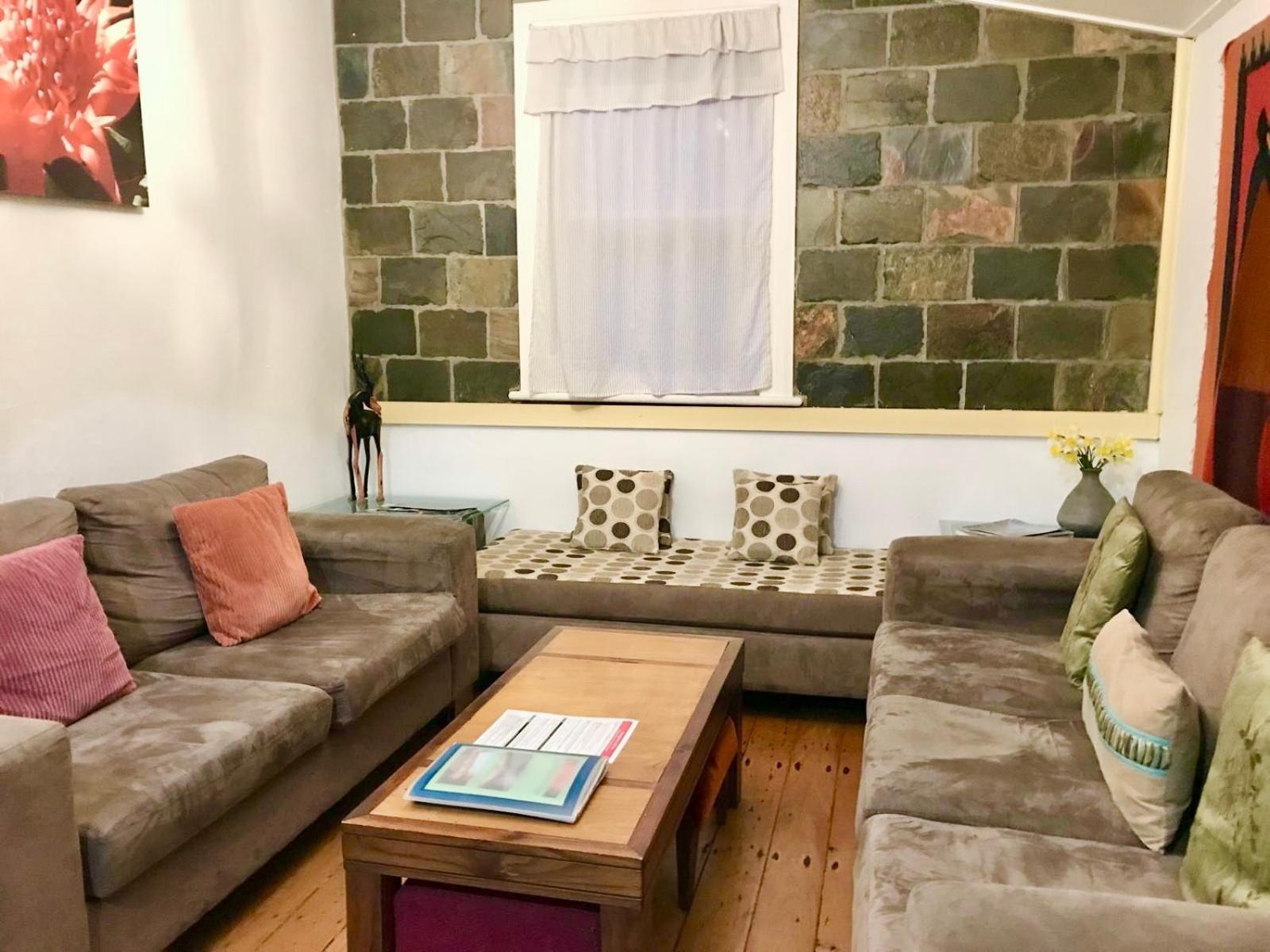 Three-Bedroom Cottage photo 2