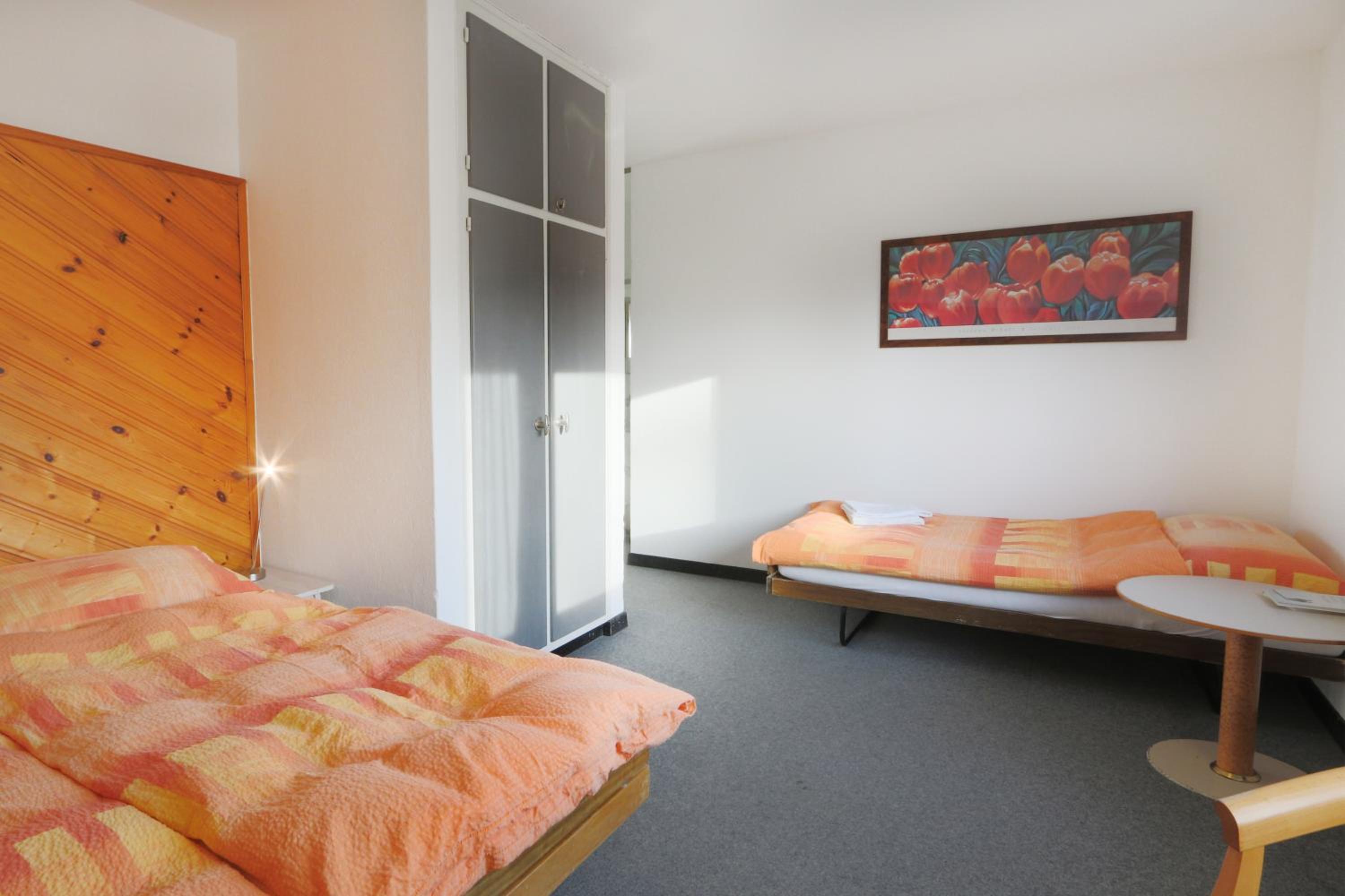 Triple Room with Shared Bathroom photo 3