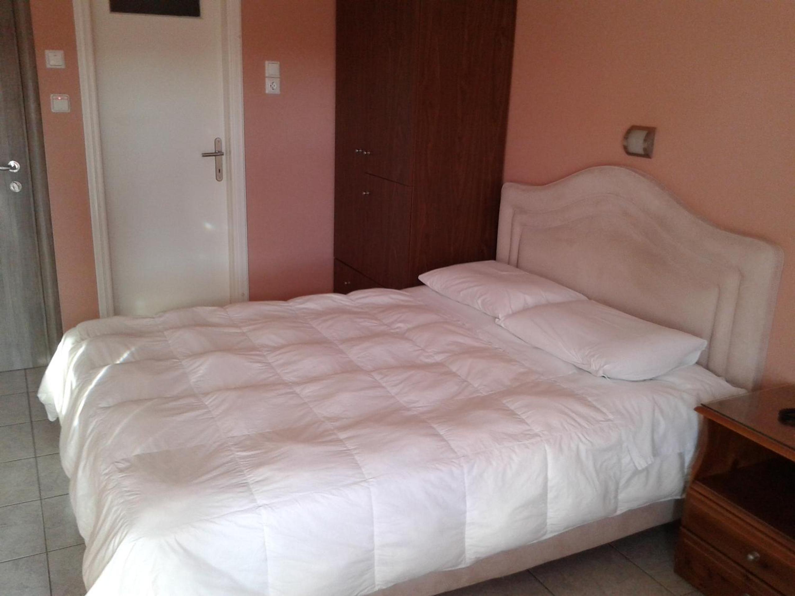 Twin Room with City View